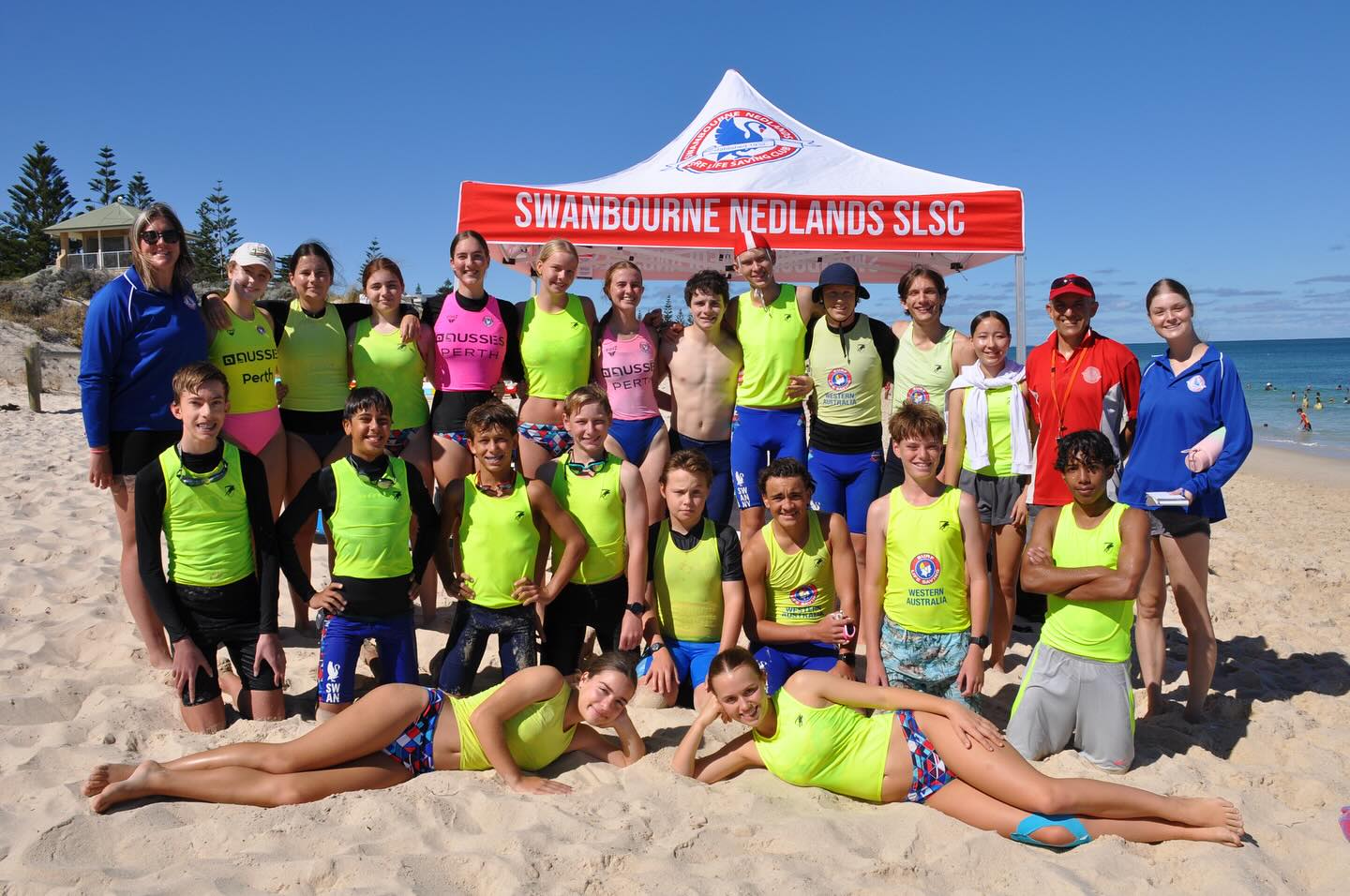 🌊🦢Youth Club Champs🦢🌊
Well done to all our Youth who competed today! Everyone was outstanding in their efforts while competing, showing your hard work has paid off this season.
All results will be on the Swanny website soon so make sure to check in.
#swanny #snslsc #slswa #swimbetweentheflags #swanbourne #nedlands #ourbeach #mybeach #youth #clubchamps #boards #swimming #beachsprints #flags #skis #iron