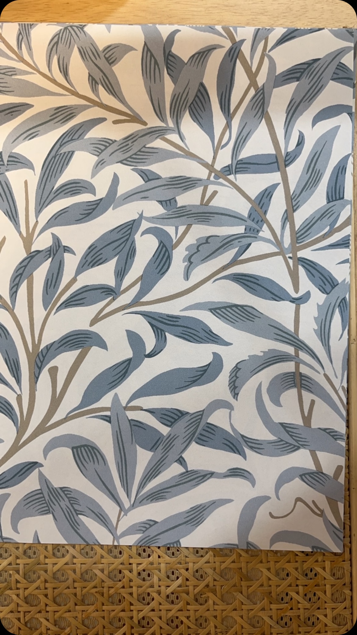 Para gustos: los colores!
Y para un toque WOW: papel pintado. Sin dudarlo!
#livinglavidadeco #decoracion #decoradoresmadrid #papelpintado #williammorris