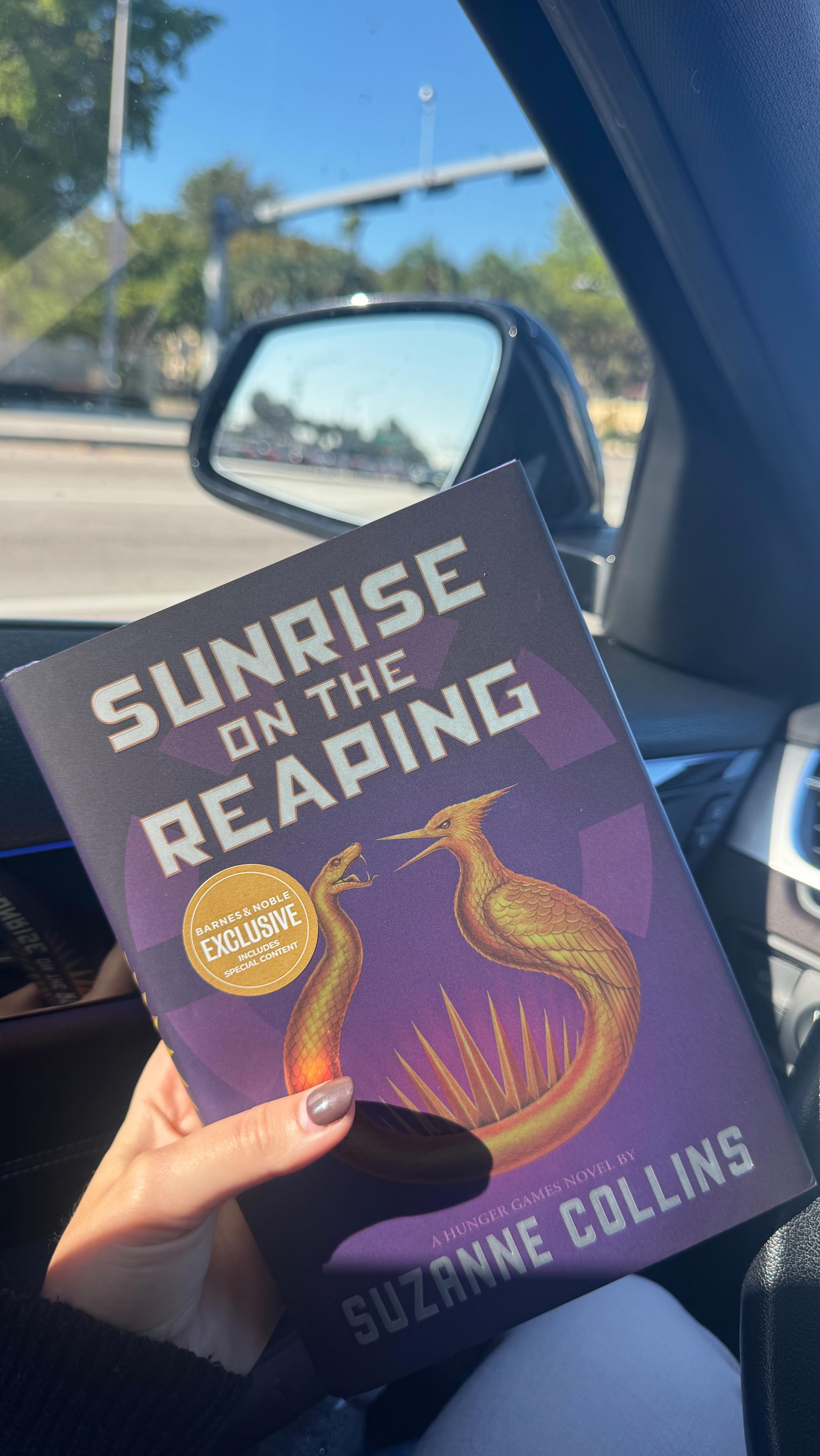 sunrise of the reaping release day!!! 💜
where are all the hunger games fanssss? I have been dying for this book to come out and I am so so excited to start reading.
#haymitchabernathy #sunriseofthereaping #hungergamesbooks