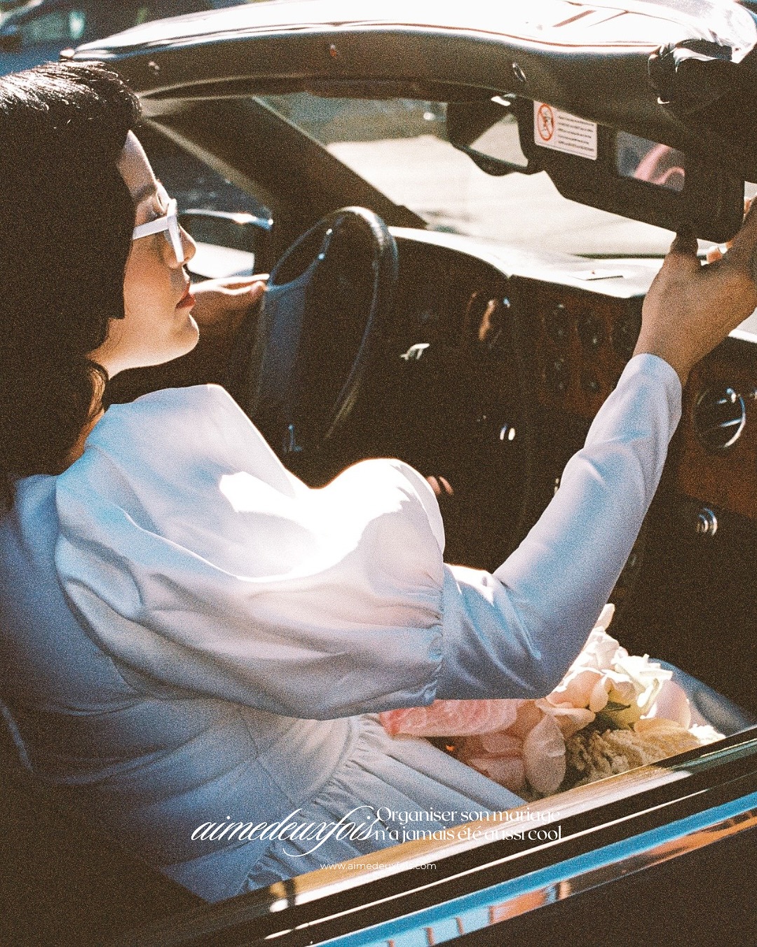 • 𝙲𝚘𝚖𝚎 𝚛𝚒𝚍𝚎 𝚠𝚒𝚝𝚑 𝚖𝚎
• Je pourrais vous dire à quel point je suis une personne cool, pro, drôle et créative… mais franchement, c’est plus sympa en images 🤓
• En plus, il paraît que c’est maxi bonus de faire des carousels sur Instagram 💃🏻
• Swipez ce carrousel et découvrez ce qui m’anime, ce que je mets au cœur de mon travail et surtout, ce que je peux vous apporter pour créer une cérémonie qui vous ressemble✨
• Parce que se marier, c’est avant tout imaginer, créer, simplifier, fédérer et célébrer… et ça, c’est toute une philosophie !
👇🏻 Alors, dites-moi en commentaire : quel mot vous parle le plus ?
🎞️ by @tohaveher 🖤
———
• I could tell you how cool, professional, funny, and creative I am… but honestly, it’s way more fun in pictures. 🤓
• Plus, rumor has it that Instagram carousels are a total bonus 💃🏻
• Swipe through this carousel to discover what drives me, what I put at the heart of my work, and most importantly, how I can help create a ceremony that truly reflects you. ✨
• Because getting married is all about imagining, creating, simplifying, bringing people together, and celebrating… and that’s a whole philosophy in itself!
👇🏻 So, tell me in the comments: which word resonates with you the most?
#weddingplanner #mariageintime #elopement #mariage #mariage2025 #dayofcoordinator #wedding #weddingday #inspirationmariage #weddingcontent #altwedding #lasvegaswedding #lasvegasweddingplanner #frenchweddingplanner #frenchweddingstyle #frenchweddingplanner