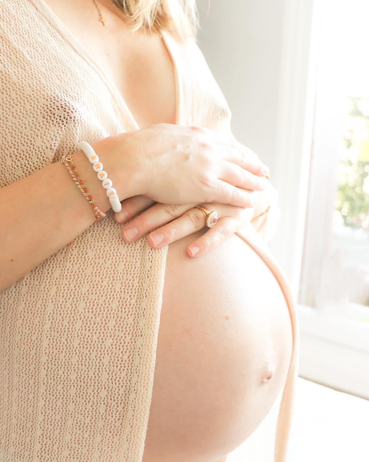 âš Offrez-vous une parenthĂšse de bien-ĂȘtre avec le massage prĂ©natal âš
Futures mamans, votre corps change, votre esprit bouillonne et votre bien-ĂȘtre est essentiel ! DĂšs le 4á” mois de grossesse, le massage prĂ©natal vous offre un moment unique de dĂ©tente et de connexion avec votre bĂ©bĂ©.
âïž Soulage les tensions musculaires et les douleurs dorsales
âïž AmĂ©liore la circulation sanguine et rĂ©duit les jambes lourdes
âïž Apaise le stress et favorise un sommeil rĂ©parateur
âïž Renforce le lien avec bĂ©bĂ©
Offrez-vous cette bulle de douceur et vivez pleinement votre grossesse en toute sĂ©rĂ©nitĂ©. âš
đ RĂȘve de bien naĂźtre
11 bis rue du fief
92100 Boulogne
đ
Réservez dÚs maintenant votre séance : www.revedebiennaitre.com
âïž 06 16 02 14 65