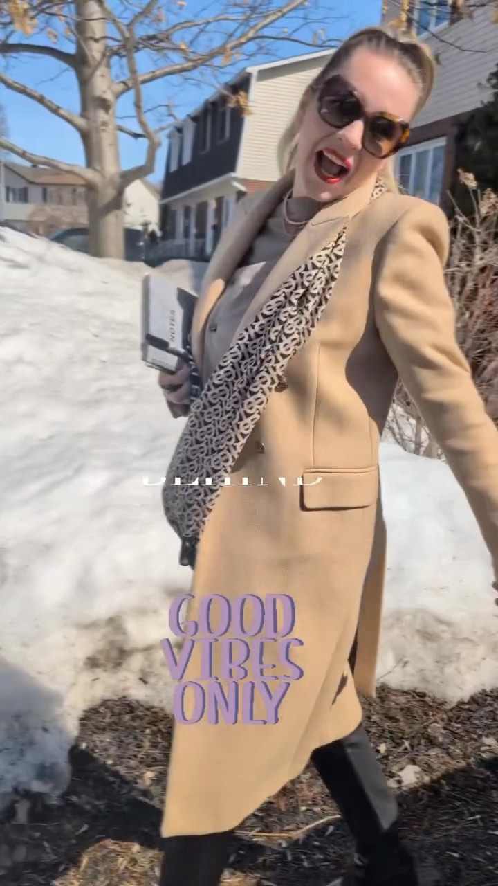 On our way to do Toasty things always puts a smile on our faces. #toastinteriordesign