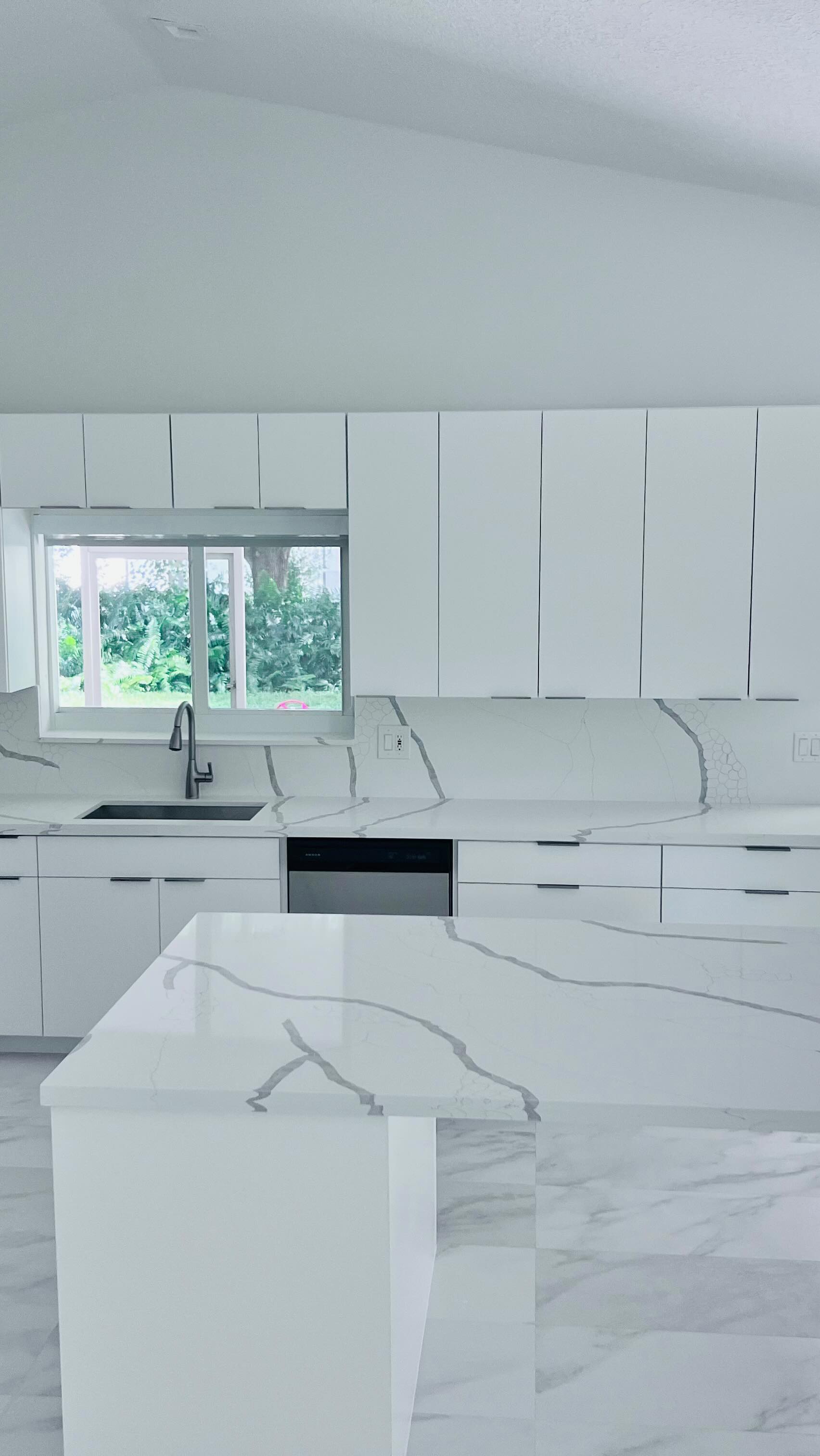 Ready to upgrade your kitchen? Contact us today! ⬇️
7863048494
#KitchenRenovation #HomeTransformation #DreamKitchen #bcrpcorp