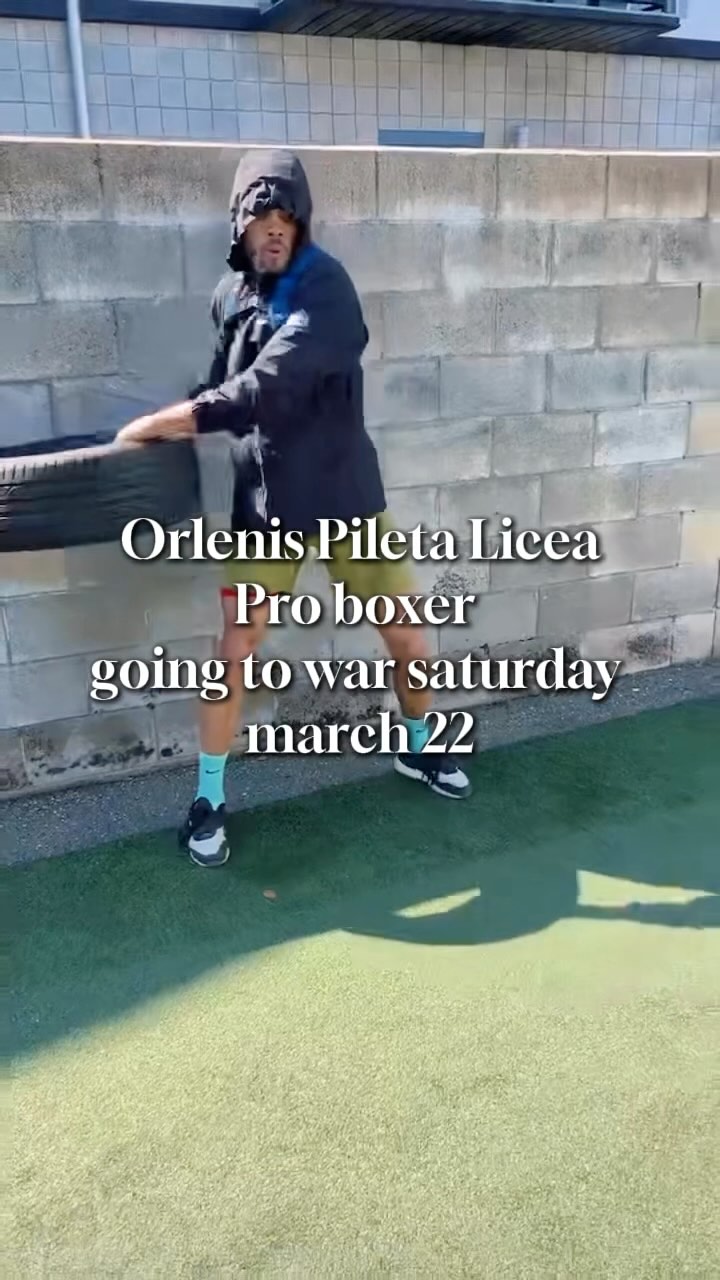 Show love to our Pro Boxer as he gets ready to go to war on March 22nd!
.
.
.
.
.
#weightlifting #naturalbodybuilding #bodypositive #fitnesscoach #instafitness #gymshark #workoutroutine #fitnesslife #bodygoals #lifting #fitnessmodels #bodytransformation #npc #squats #strengthtraining #homegym #fitnessgoals #physique #gymlifestyle #gymjunkie #legday #workouts #classicphysique #gymaddict #fitmotivation #personaltraining #gymworkout #gymsharkwomen #bodybuildingmotivation #deadlift