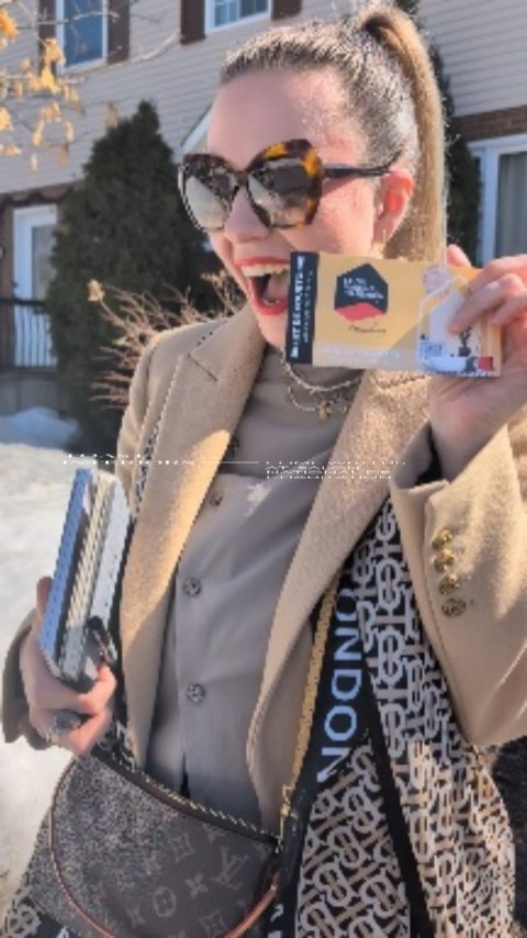 Wow—what a weekend at the Salon National de l’Habitation Montreal! We laughed, we dreamed, and we soaked up all the design inspiration we could find.
Meeting so many passionate homeowners, creative minds, and top-notch companies reminded us why we love what we do.
From bold ideas to exciting collaborations, this event was a whirlwind of energy (and maybe a little too much coffee ☕).
If we met you there, know that we’re already dreaming up ways to make your spaces unapologetically you. Until next time, Montreal—stay daring!
#ToastAtTheSalon #UnapologeticDesign #MontrealHomes#ToastInterior #SalonHabitation #BoldDesign