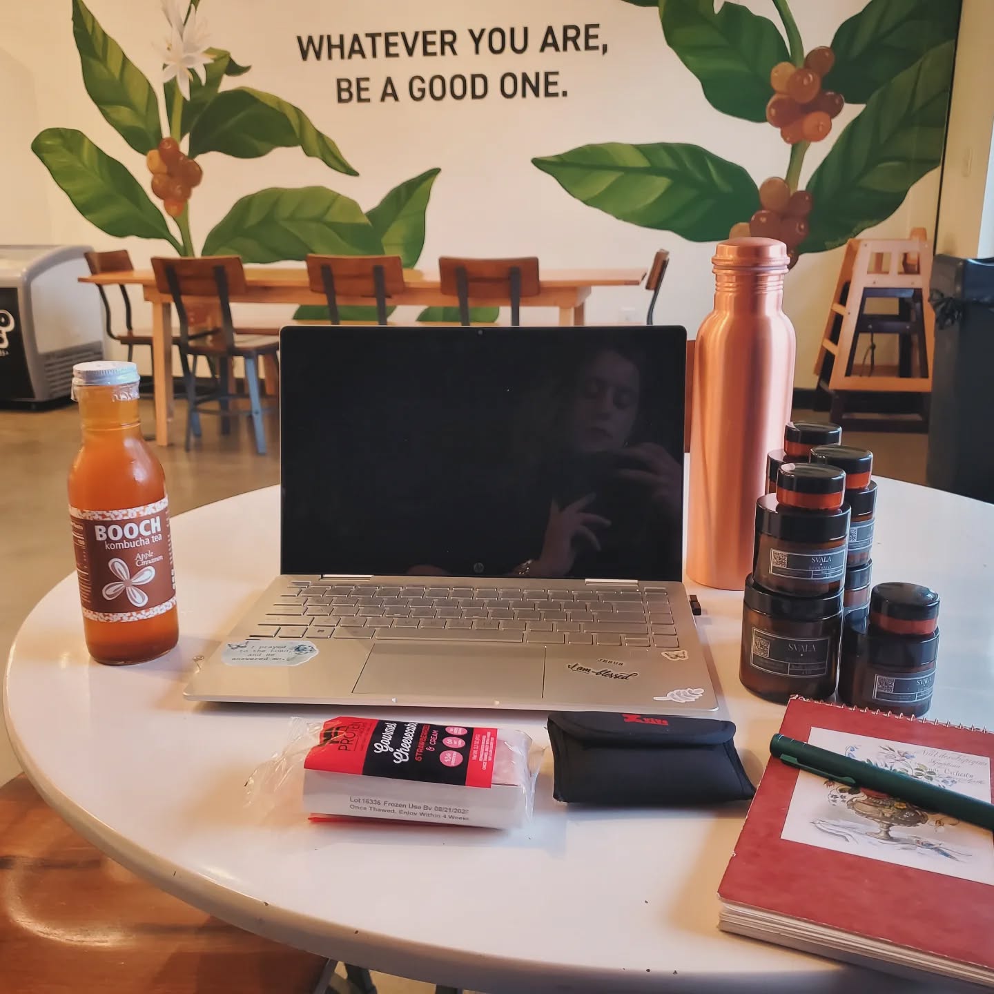 I'll be here at Honest Coffee Roasters in Berry Farms till 10 am and I have TALLOW!😁 Please drop by to sample or pick up 💕