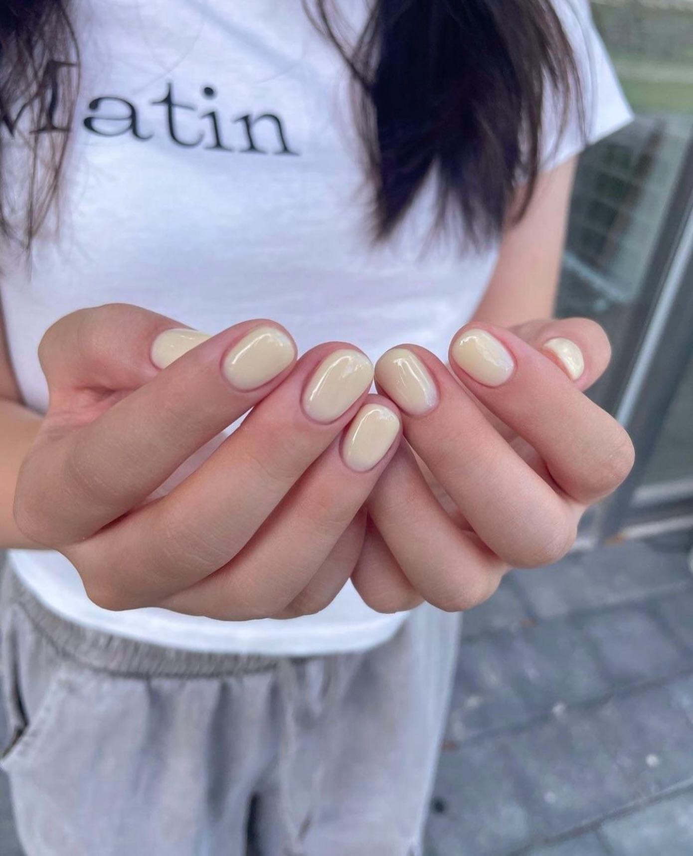 Buttery smooth and oh-so-chic 💛✨ This soft butter yellow is the ultimate nail trend this spring—who’s trying it next?
#ButterYellowNails #TrendingNow #SalonPerfection #BeautyTreatments #SkincareLondon #SalonLife #BeautyExperts #LuxuryFacials #SheenBarnesSalon #HairAndBeauty #PamperYourself #SelfCareLondon#BeautyInLondon #WellnessLondon #LondonAesthetics #BeautyTherapy #EastSheenVillage #DermalogicaPartner #CACIPartner #BarnesCommunityAssociation #MortlakeToPutney #AustralianBodycarePartner