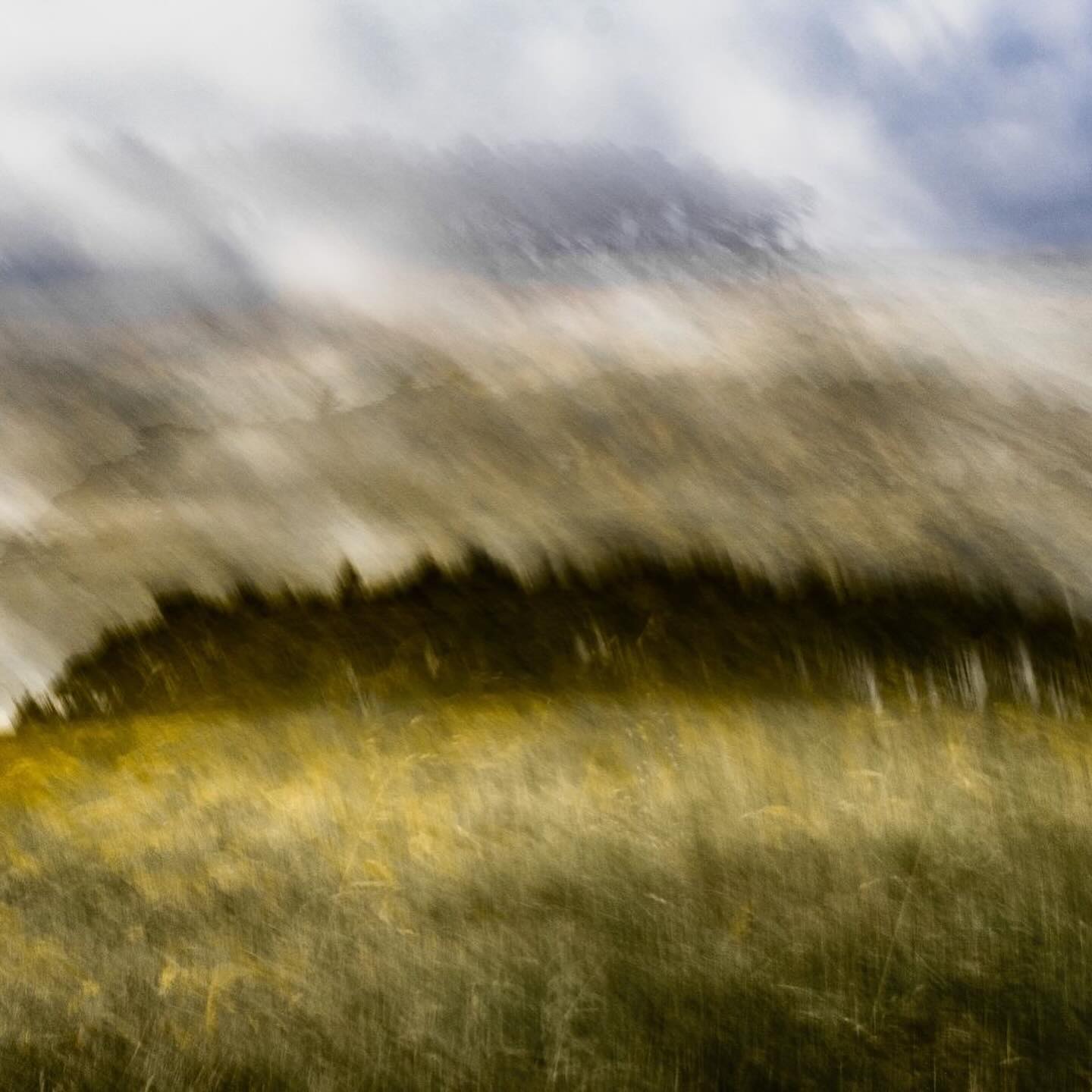Find Inspiration in the Unexpected
Join photographer @jameswarmanphotos for an exclusive Circle Members workshop designed to spark fresh creativity. Using mindfulness, observation, and haiku writing, this interactive session will help you discover inspiration in unexpected places and overcome creative blocks.
⚪️ Saturday, 29th March
⚪️ 10 AM – 12 PM
⚪️ £12.50
⚪️ Limited to 15 places
To book your spot head to th link in our bio.
#CreativeWorkshop #ArtistInspiration #MindfulCreativity #PhotographyWorkshop #HaikuWriting #ArtisticPractice #TheCircle #CreativeCommunity
📷 @jameswarmanphotos