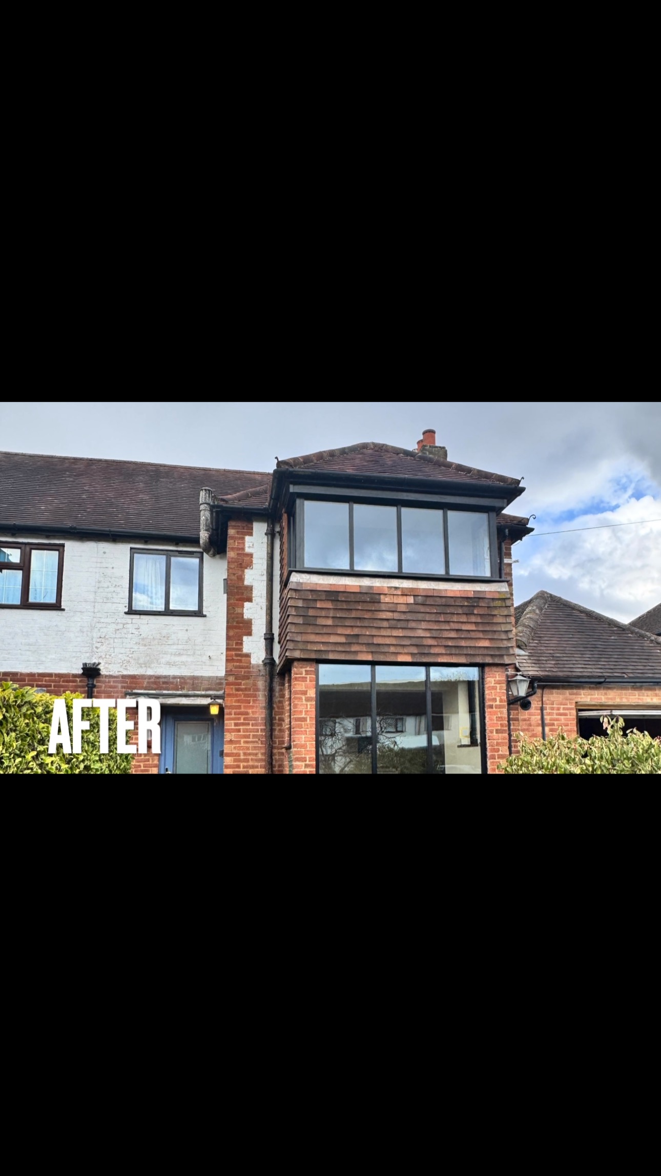 Before and after of a recent job carried out in Amersham where we replaced the dated old Rosewood Upvc windows for for slim aluminium windows by @decoriodoors
The front door adds a nice pop of colour to the front of the house!
For a free no obligation quote get in touch today!