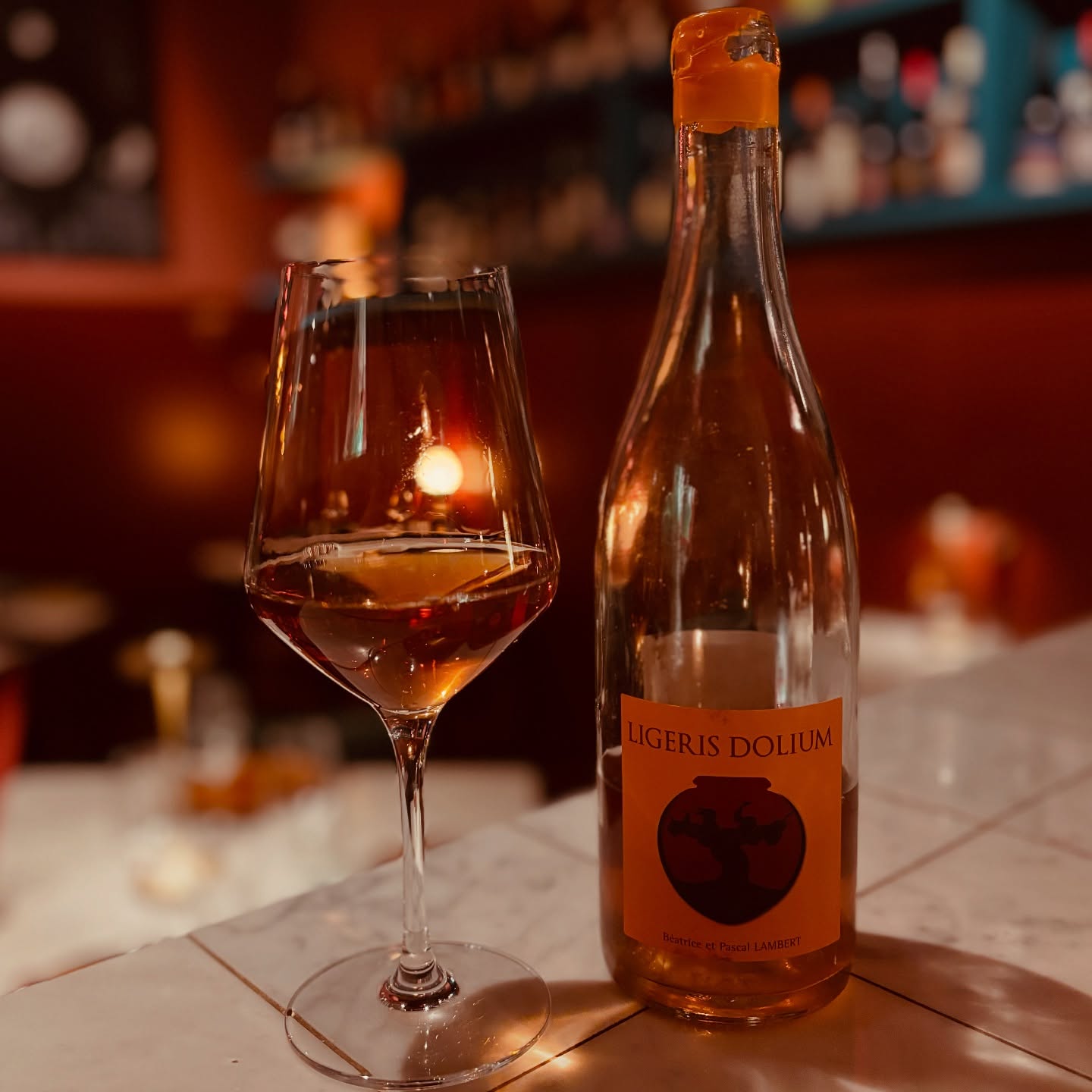 🍊Pinot Gris & Chenin 🍊 @domaine_lambert_chinon
#rocknbolla