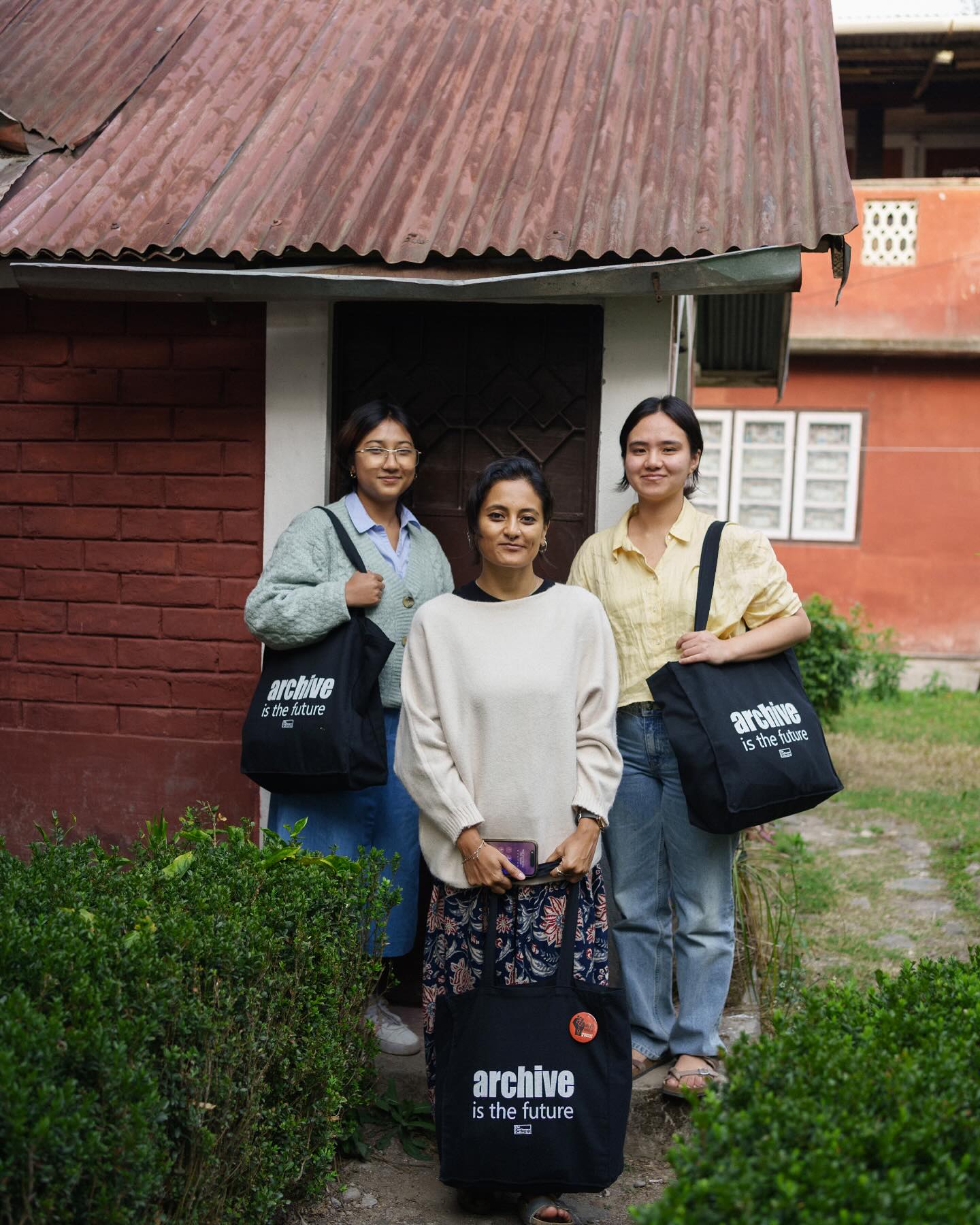 The future of archiving is in good hands at The Confluence Collective.
In frame @diptitamang7 @prashantii.b @ Nisha
Get yours TCC tote bag today
Link in bio