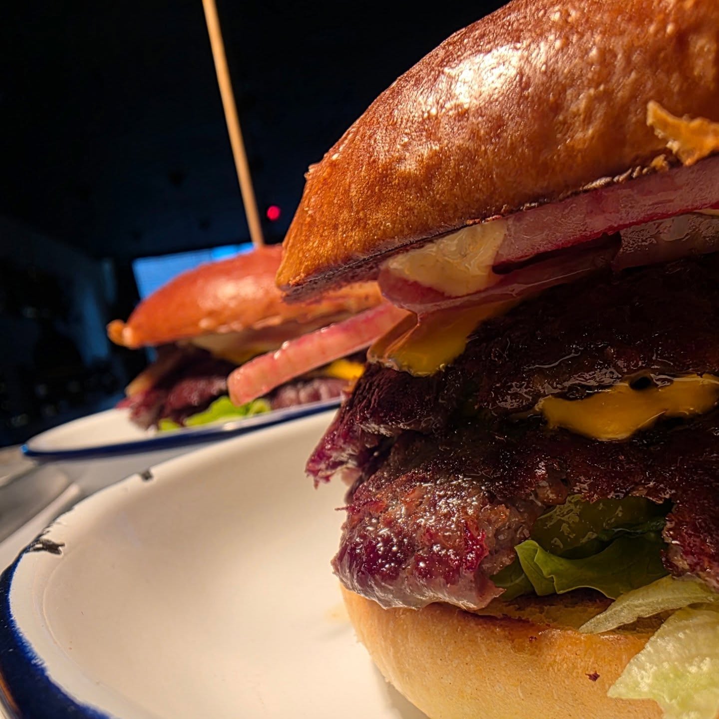 🔥 Smash Burger Perfection at Patty n Bun Maastricht! 🍔🔥
Craving the ultimate juicy, crispy-edged smash burger? At Patty n Bun Maastricht, we serve up double-stacked beef patties, gooey melted cheese, fresh lettuce, crispy bacon, and a perfectly toasted brioche bun. Every bite is a flavor explosion! 🍔💥
📍 Visit us in Maastricht for the best smash burgers, and experience top-tier street food that keeps burger lovers coming back for more!
Tag your burger crew and let’s feast! 🍟🥤
#pattynbun_burgers #maastrichtfood #smashburger #burgerlovers #burgersofinstagram
#foodieNL #eteninmaastricht #foodporn #maastrichtrestaurant #lunchmaastricht
#briochebun #frieslover #burgertime #localfoodspot #maastrichteten