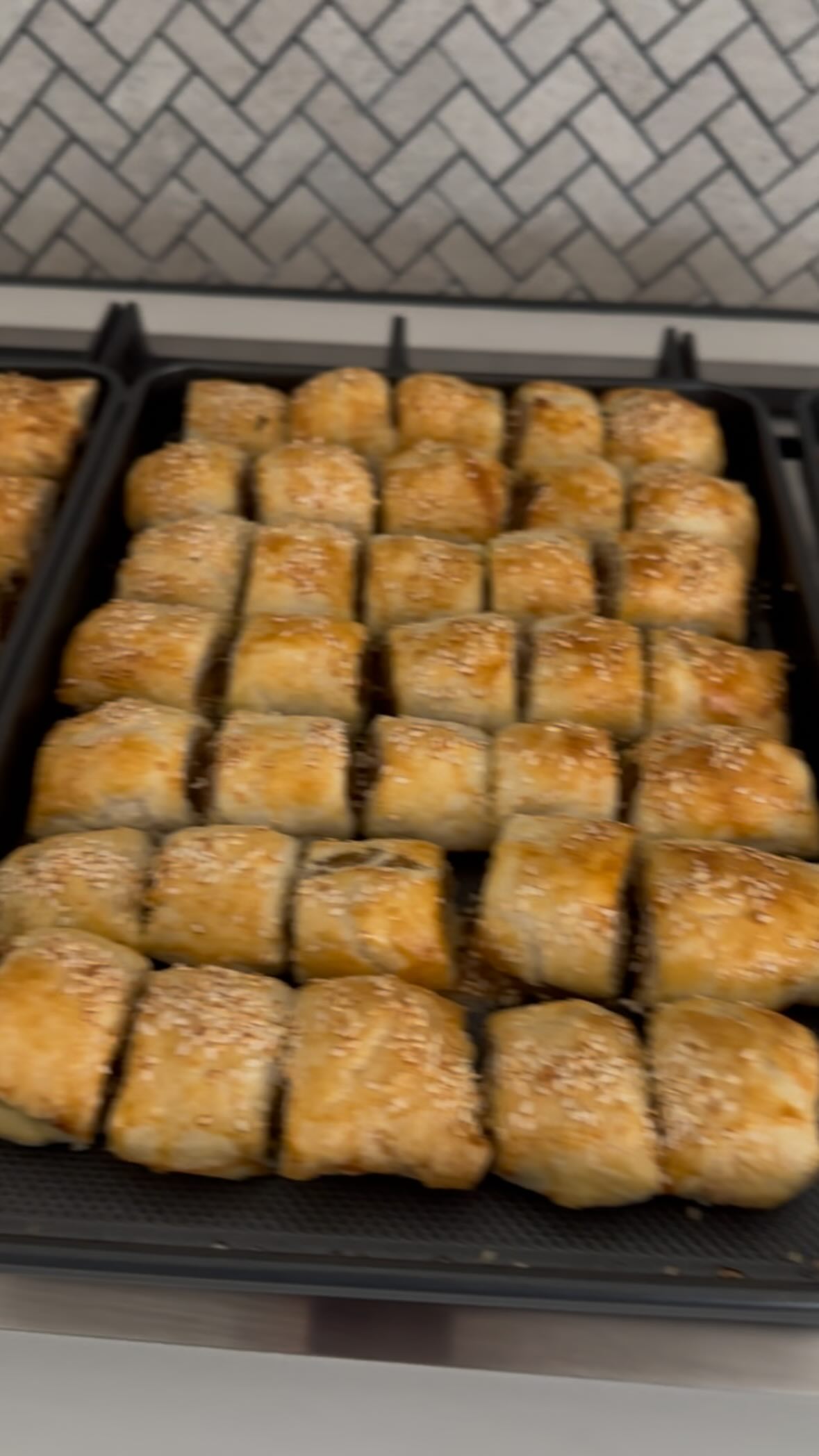 Our homemade Sausage rolls - BTS
.
.
.
.
.
#delicious #maxx21days #homemade #platterupbyjenna #grazingboard #grazingtables #grazingtable #grazingplatter #grazingtablesandcheeseboards #charcuteriebox #morningtonpeninsulabusiness #charcuteriebox #morningtonpeninsulabusiness #weddinggrazingmelbourne #melbournegrazingtables