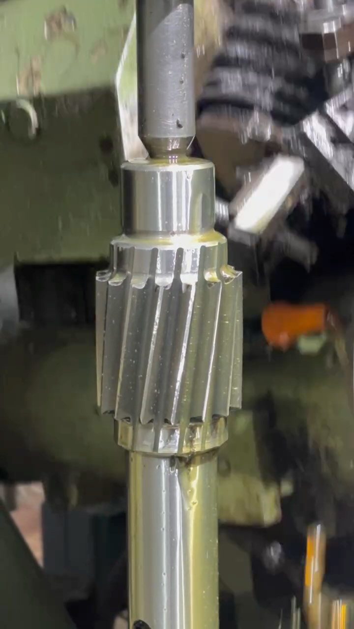 #gear#grinding#precision#accurate#qulaitygear#saggugearbox#gear#gearbox ⚙️