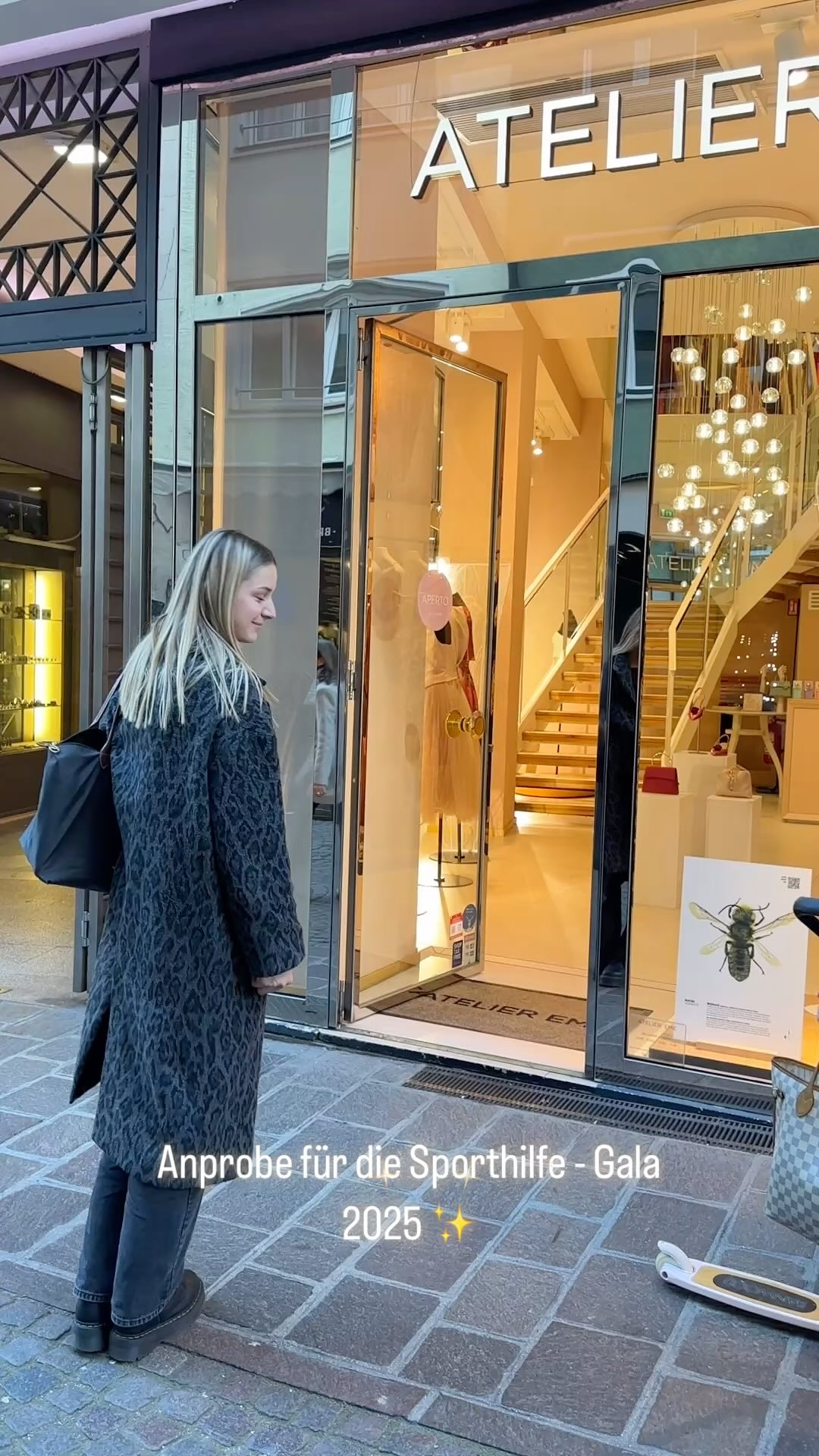 It‘s all about the perfect DRESS🤍
Miss Pauline @zettmisssuedtirol bei der Anprobe für ihr Traumkleid der diesjährigen Sporthilfe-Gala! ✨@atelieremebolzano