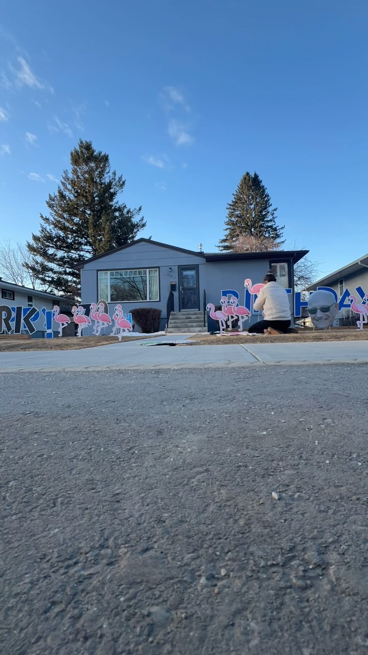 🎶🎵 Sunday morning …. Up at the crack of dawn…. I think I’ll drill HAPPY 70th BIRTHDAY CLARK with 70 flamingos on this guys lawn 😅🪛🎂🥳🎈🎶🎵
We’re in the … pull up and find out if it’s going to be a 10 min install or a 1 hour install…. season.
Ground was still rock hard frozen on this one😭 but a beautiful morning none the less!!!! ☀️🌅
#yycevents #calgaryeventcards #yycbirthdays #yycsuprise #yycbirthday #smallbusinessowner #springsoon #cantwaitforsummer