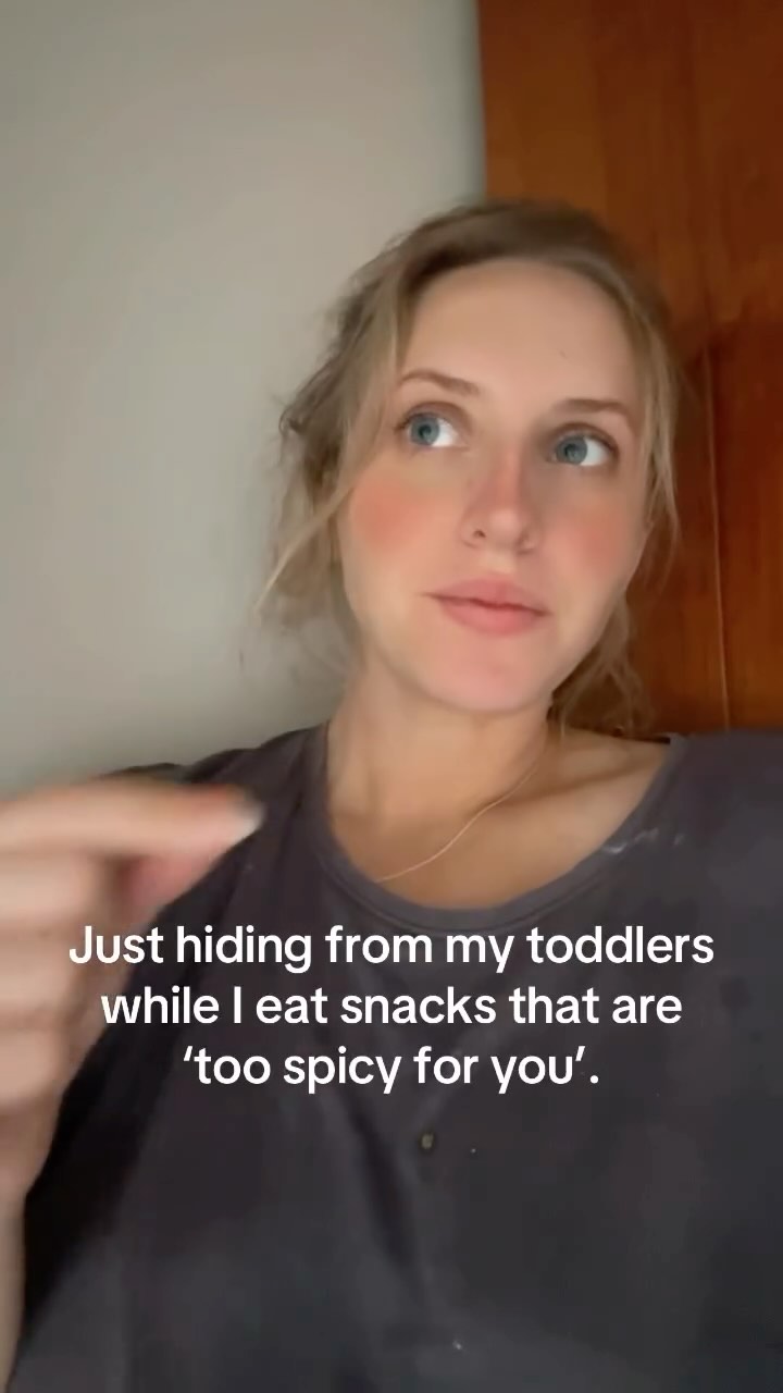 Sorry sweetheart, these are way too spicy for you 🌶️😂
#motherhood #tipsandtricks #momlife #mumlife #candidchaos #parenting #toddlers #kids #family #blog #snacks #sendhelp