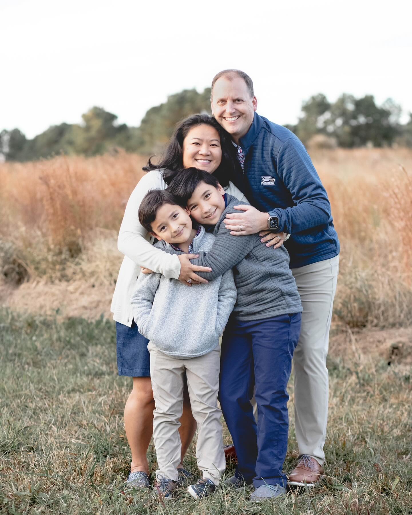 Family time is the best time #chesapeakemoms #hamptonroadsmom #virginiabeachphotographer #chesapeakephotographer #norfolkmoms #vamoms #virginiabeachmoms #757photographer #hamptonroadsphotography #chesapeake #virginiabeach #hamptonroads #norfolk #vabeachphotographer #757localbiz #familyphotographer #photographer
#stephaniestephensonphotography #vabeach
#chesapeakenewbornphotographer
#virginiabeachnewbornphotographer #newborn #newbornphotography #virginiabeachfamilyphotographer #chesapeakefamilyphotographer