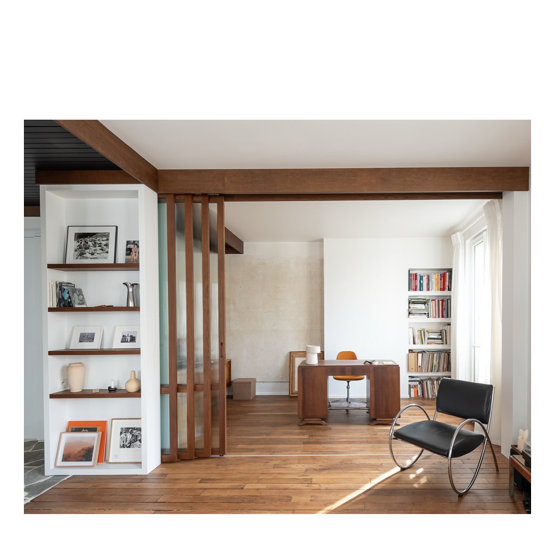 Projet Montreuil - Rénovation complète et fabrication d’une porte verrière coulissante sur mesure en bois www.costaudrenovation.com
#verriere #verrière #verrieresurmesure #verrierecoulissante #menuiseries #menuisier #interiordesign #interiordesigninspiration #architecteinterieur #architecteparis #renovation #renovationparis #rénovationparis