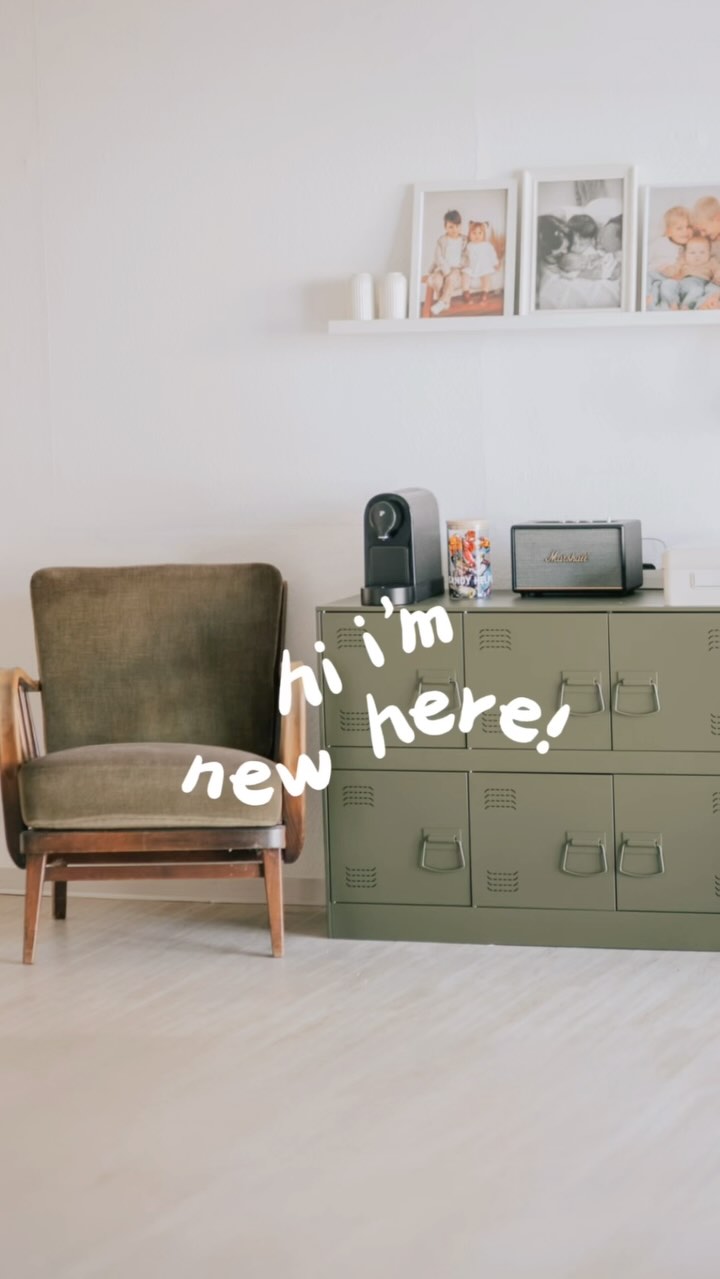 Hi I’m new here!👋🏼
Endlich ist es soweit!
Mein Studio ist eröffnet und bereit, für euer Shooting nach euren Wünschen und all die spannenden Projekte ✨
Kommt vorbei und lasst euch inspirieren!
Ein großes Danke an alle, die an der gelungenen Umsetzung meiner Vorstellungen beteiligt waren!🫶🏻
🎨@malerei.manz
🧹@raumausstattung_thomasfrueh
✍🏼@jewodesign_werbetechnik
🪴@gaertnerei_loesslin