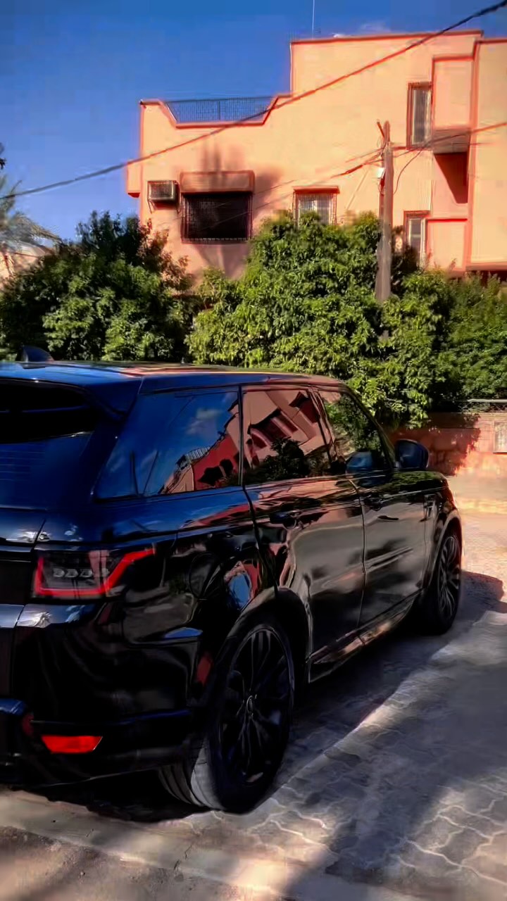 Roulez avec élégance avec nos locations de luxe ! ✨
Réservez votre Range Rover sport dès aujourd’hui et profitez d’une expérience premium.
Contactez-nous : +212 7 01 01 03 03
.
.
#voituredeluxe #locationvoiture #marrakech #cars #RangeRover #voiture #maroc