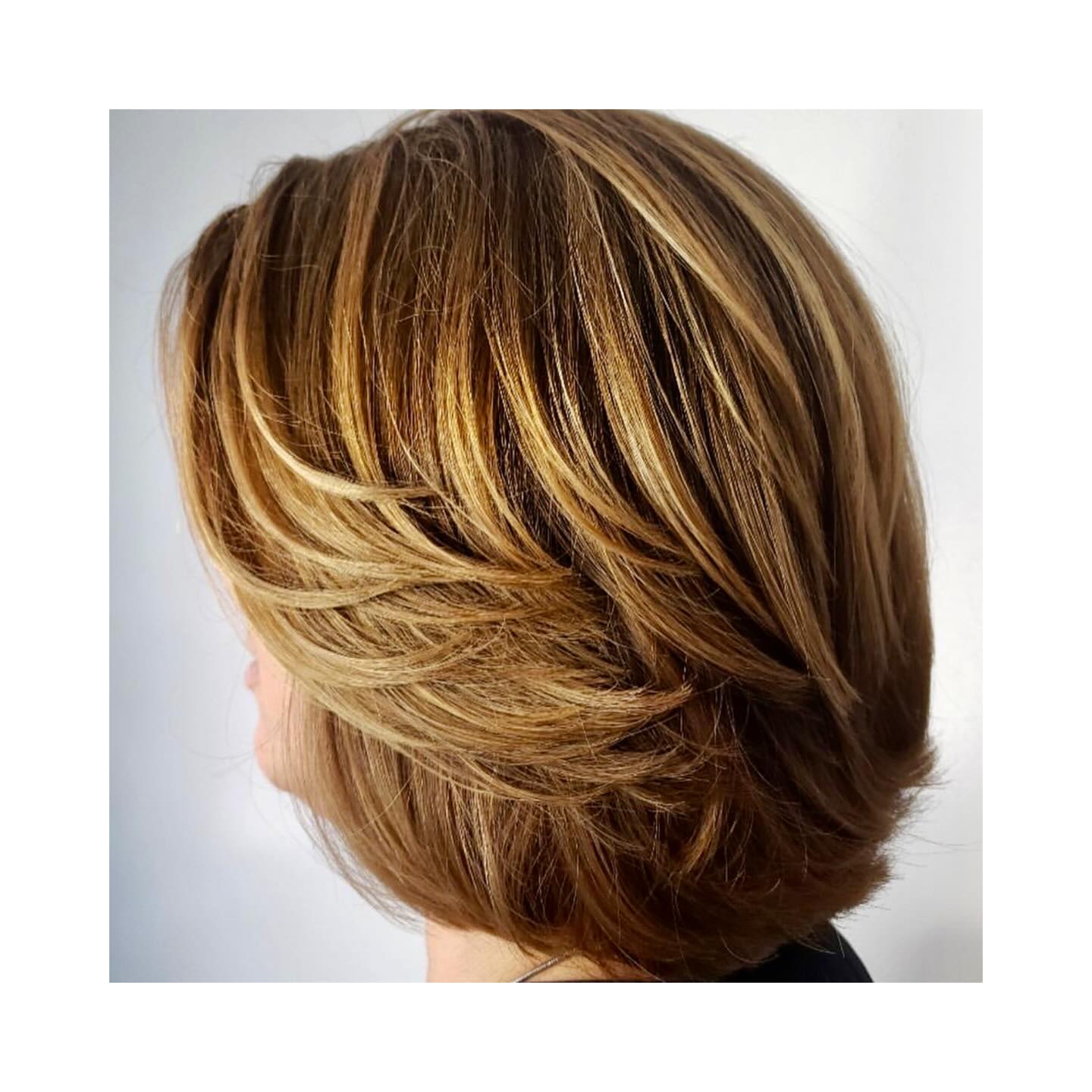 💫 Flawless Layers & Sunlit Tones 💫
Soft, seamless layers with golden highlights for a fresh, voluminous look. The perfect blend of movement and dimension. ✨🍂
Hair by @nette927 using @joico @marianilastockholm
💇♀️ Ready for a new season of style? Book your appointment today!
#LayeredPerfection #GoldenGlow #DimensionalBlonde #SalonMagic #HairGoals #GlynnJonesSalon #EffortlessStyle #FreshCut #HairInspo #ShinyAndChic