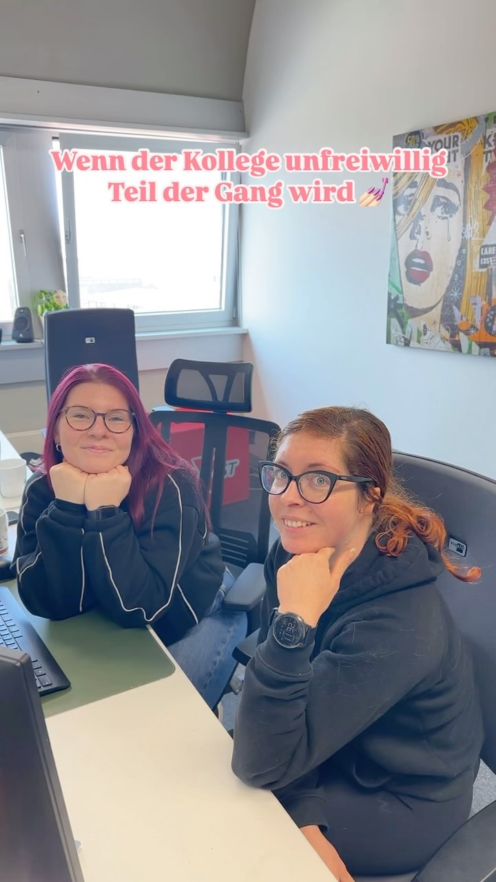 Kollegen by day, beste Freunde by force 💅🏻
#ovgugmbh #ovgu #magdeburg #team #teamwork #office #friendship #funny