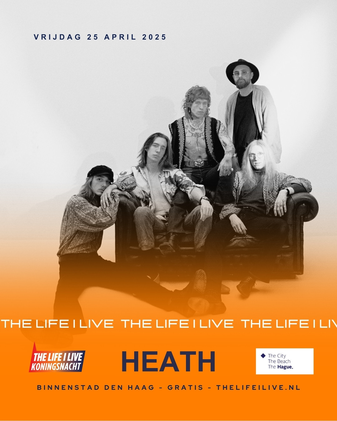 • Heath x Life I Live – 25 april, Den Haag •
Geïnspireerd door de grootheden van progressieve en psychedelische rock, brengt Heath een frisse en energieke sound naar de Nederlandse muziekscene. Met meeslepende instrumentatie, organische zangmelodieën, vurige harmonica en eigenzinnige ritmes creëren ze een dynamische ervaring waarin alles mogelijk is. Hun veelgeprezen debuutalbum Isaak’s Marble markeert het begin van een avontuurlijke reis.
Bekend om hun explosieve live-optredens, stond Heath al op gerenommeerde festivals als Roadburn en ESNS 2025, en speelden ze als support voor King Gizzard en DeWolff. Laat je meevoeren in hun hypnotiserende mix van verleden en toekomst.
📍 Binnenstad Den Haag
🫰🏼 Gratis
🎶 Vanaf 18:00
📷️ @philinevandenhul
#HeathBand #LifeILive #DenHaag #DenHaagTogo #Festival #Koningsnacht