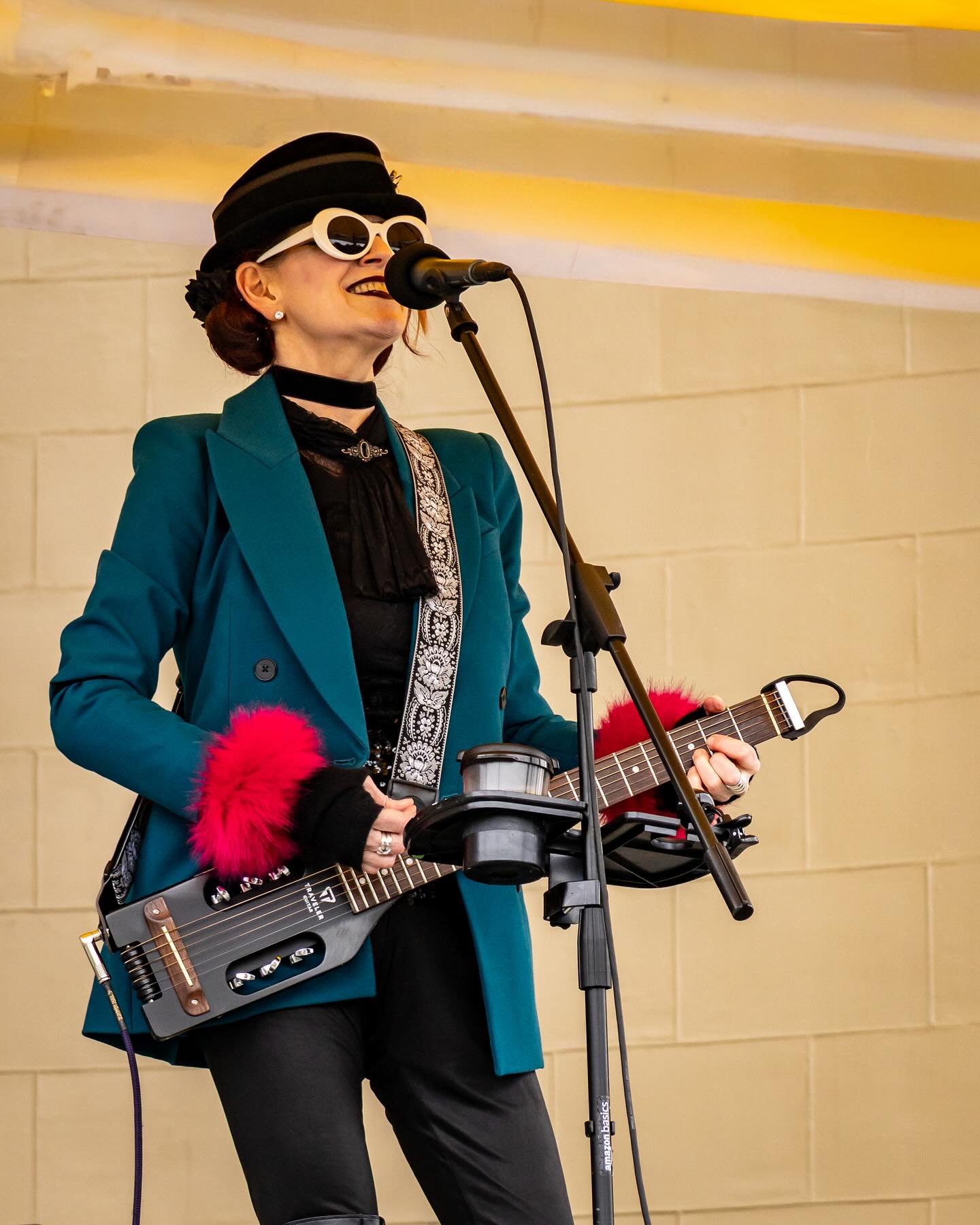 #photodump of a #spectacular #singersongwriters day at #goldengatepark #bandshell ~ thank you @steffenfranz @kevinnorthband @illumin8live ~ shout out to fellow #artists @rooharrigan @deborahrcrooks ~ non-selfies by the always #creative and #lovely @seananomie ❤️😎