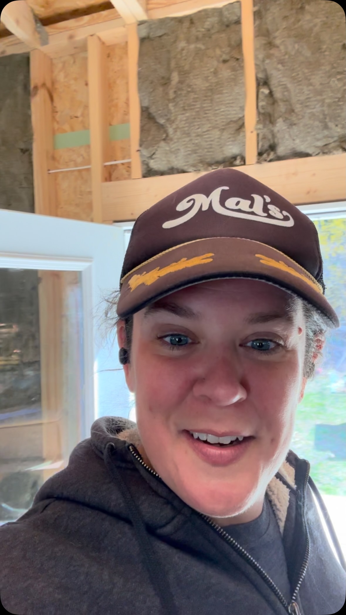 Proof of life on the farm!
