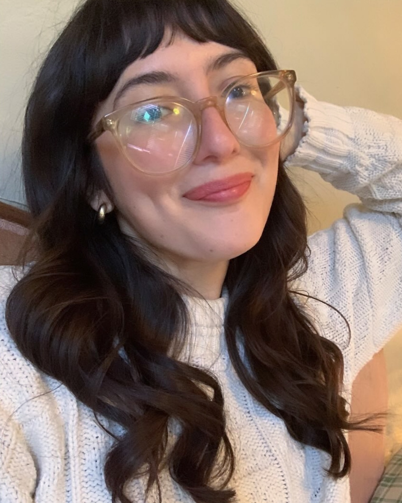 A moment for above-the-brow fringe and for this babe! ✂️