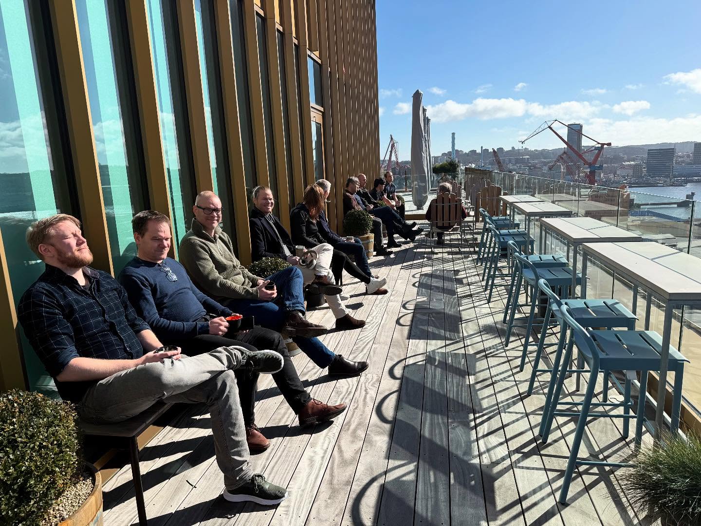 Afternoon coffee at SiNIX ❤️😃☀️😎