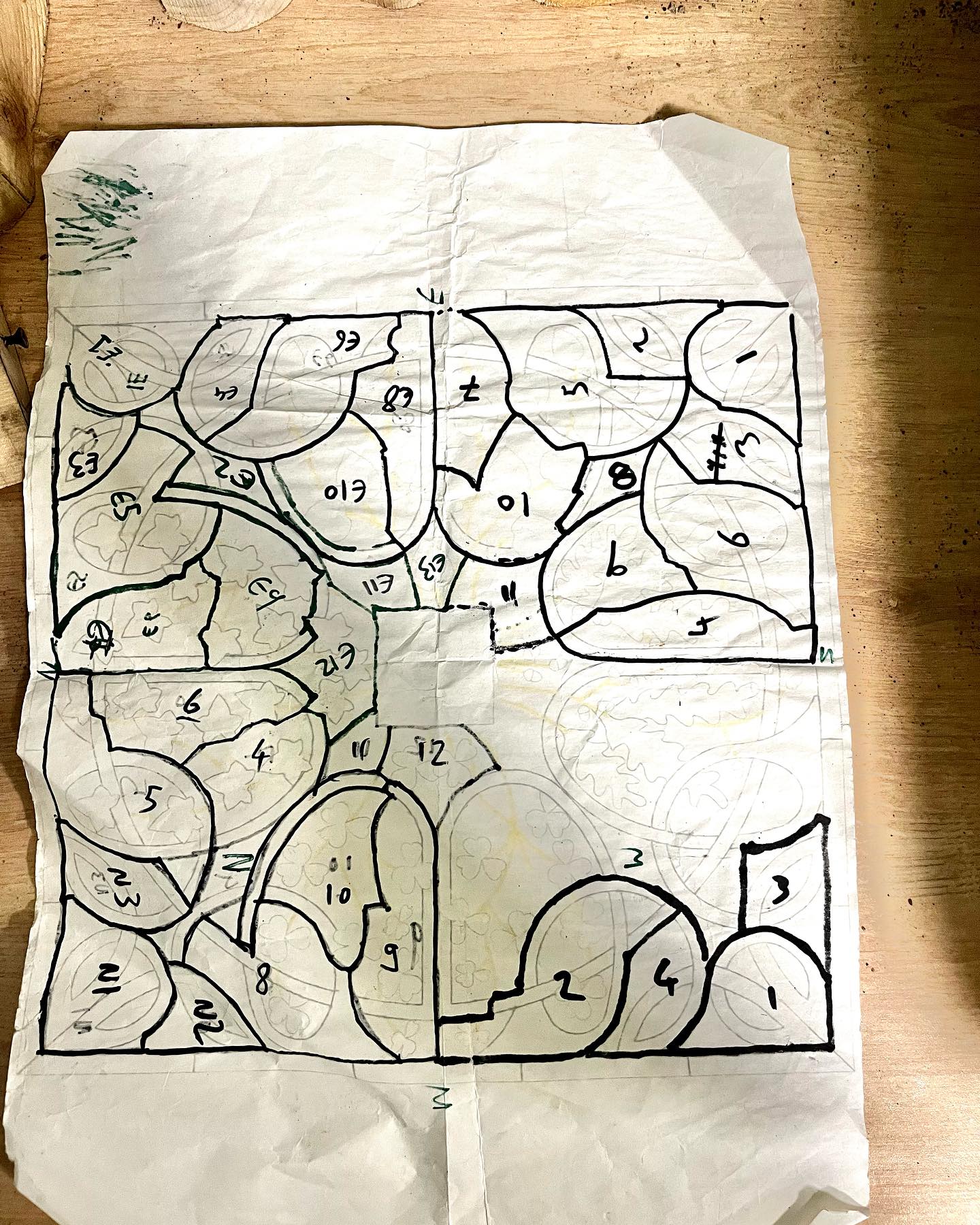 Finally have all the corners to my giant stone jigsaw. The end to this project is finally insight 🤪 #pebblemosaics