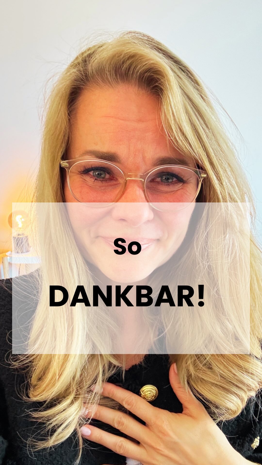 🌱 ImmoGrow war meine bisher größte Herausforderung!
Seit 2022 reift nun die Idee heran, meine Immobilienstrategie nach außen zu tragen.
Mit nur 8 Wohnungen bin ich innerhalb von 3 Jahren finanziell frei geworden, weil ich diese Strategie umgesetzt habe.
Immer wieder wurde ich gefragt, wie ich es mache und ob ich das nicht mal in einem Kurs alles zusammenfassen kann.
Doch 2 Babies und ein turbulentes Leben kam mir irgendwie immer dazwischen.
Aber das Ergebnis kann sich sehen lassen. Die Teilnehmer meiner 🌱 ImmoGrow Beta-Gruppe haben in den letzten Wochen so große Schritte gemacht.
Raus aus der Unsicherheit, hin zu Plan, Strategie und hochprofitablem Money Mindset.
🌱 ImmoGrow ist einzigartig und begleitet dich dabei, schon in wenigen Wochen ein automatisiertes Konzept von vollmöblierter Vermietung umzusetzen. 1000€ Gewinn im Monat mit einer kleinen Wohnung ist plötzlich kein Problem mehr.
Folge mir und meiner Story, um den offiziellen Start nicht zu verpassen.