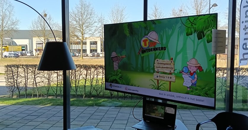 📚✨ Kids Learning op de Heutink Onderwijsmiddag! ✨📚
Wat een inspirerende middag was het bij de Heutink Onderwijsmiddag! 🎉 Als uitgeverij Kids Learning hebben we presentaties gegeven over TopOntdekkers, onze zaakvakmethode, en TopLezers, onze methode voor begrijpend lezen. 💡📖
Heb je deze middag gemist, maar wil je toch graag meer weten? Geen probleem! We komen graag bij jullie op school om een presentatie te verzorgen. 📍🏫
👉 Meld je aan via: #linkinbio
#leerkrachten #heutink #zaakvakonderwijs #begrijpendlezen