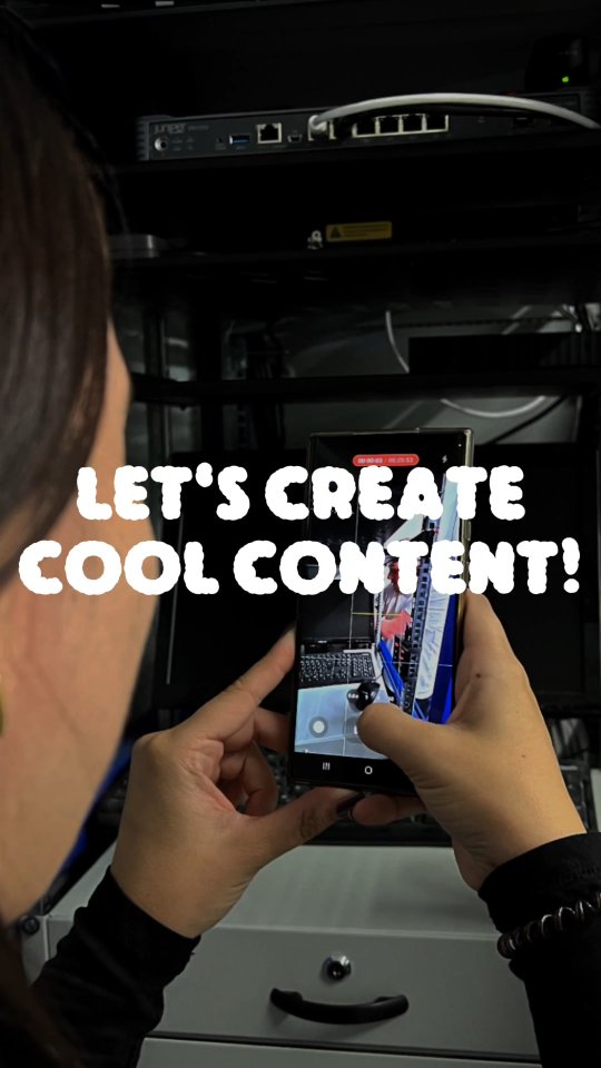 Von der Idee bis zum fertigen Reel - wir sind dabei! Lehn dich zurück und wir füllen deinen Speicher mit jede Menge coolem Content.
#agenturausgefuchst #ausgefuchst #socialmediacreative #contentcreation #tirol #socialmediaagentur #reelsdrehen #reeldrehfürunternehmen