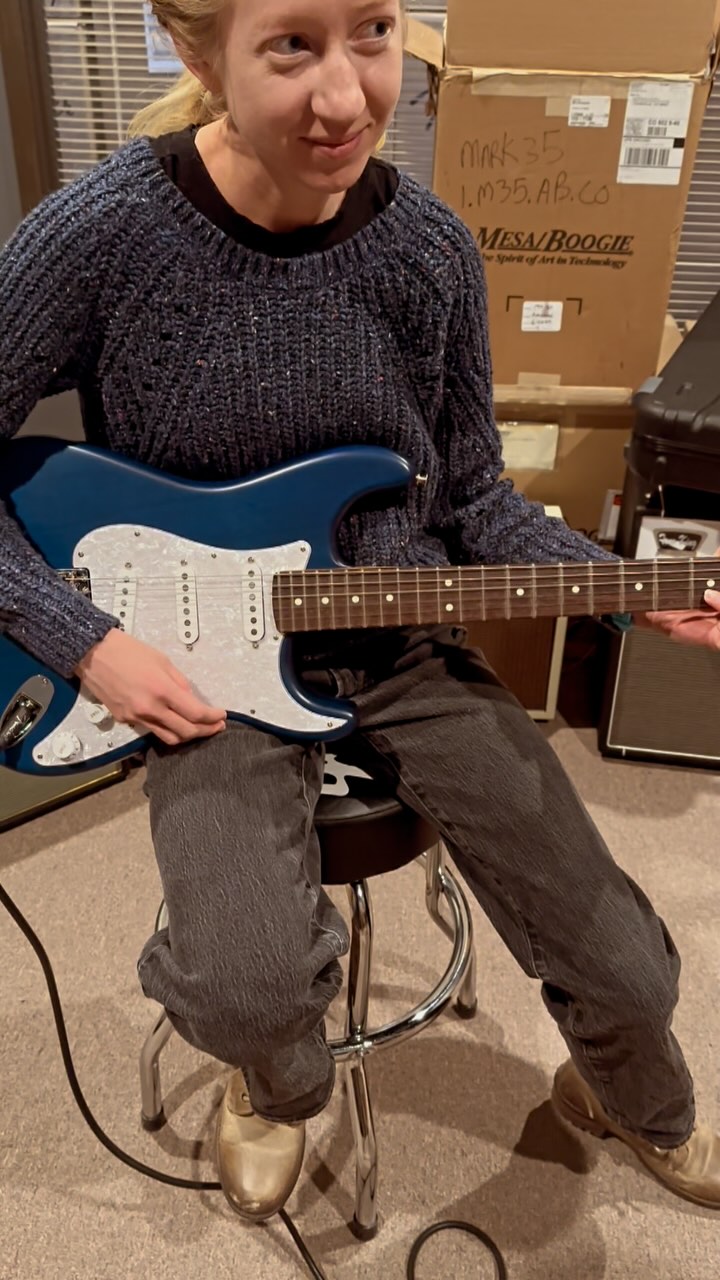 Took some guitars for a spin today at @wildwoodguitars. What’s your favorite?
Stay tuned for which one @bjmow2 walked away with 😍
#lowfiveband #coloradomusic #rockandroll #music #fender #newguitar #newguitarday #stratocaster #corywong