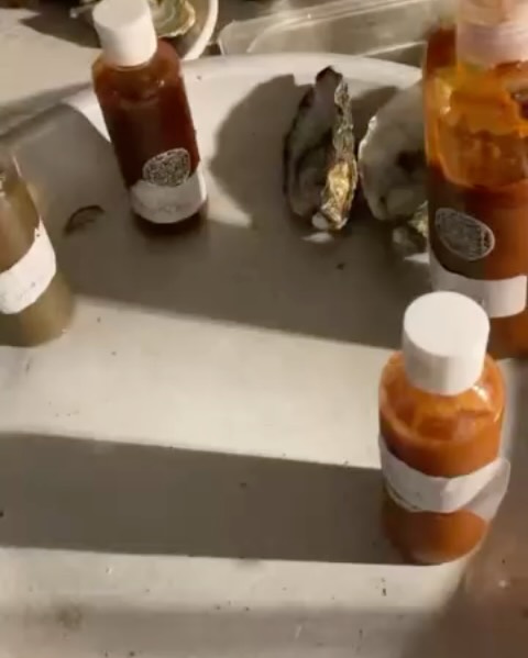 š¦Ŗš A True Oyster Legend ā Jerry Fraser! šš¦Ŗ
If youāve ever had the pleasure of watching Jerry Fraser, the King of Oysters, in action, you know itās more than just shuckingāitās an experience. With skill, passion, and a lifetime of dedication to the craft, Jerry turns every oyster into a moment worth savouring.
So when he reaches for Secret Chilli Party sauces to take them up a notch, you know weāre in for something special. š„
š¶ļø On the menu:
š
Tomacco ā Spicy, tangy, and bold.
š Breakfast Sauce ā Aged 3 years for deep umami.
š Ćpice of Peach ā Sweet, spicy, and refreshing.
š„ BBQ ā Rich, smoky, and perfectly balanced.
Big cheers to Jerry for his incredible work, endless energy, and keeping the oyster tradition alive. š» If you havenāt experienced his magic, youāre missing out!
š¬ Show Jerry some love in the comments! š
#SecretChilliParty #OysterLegend #JerryFraser #KingOfOysters #SeafoodPerfection #ShuckYeah #FermentedFlavours