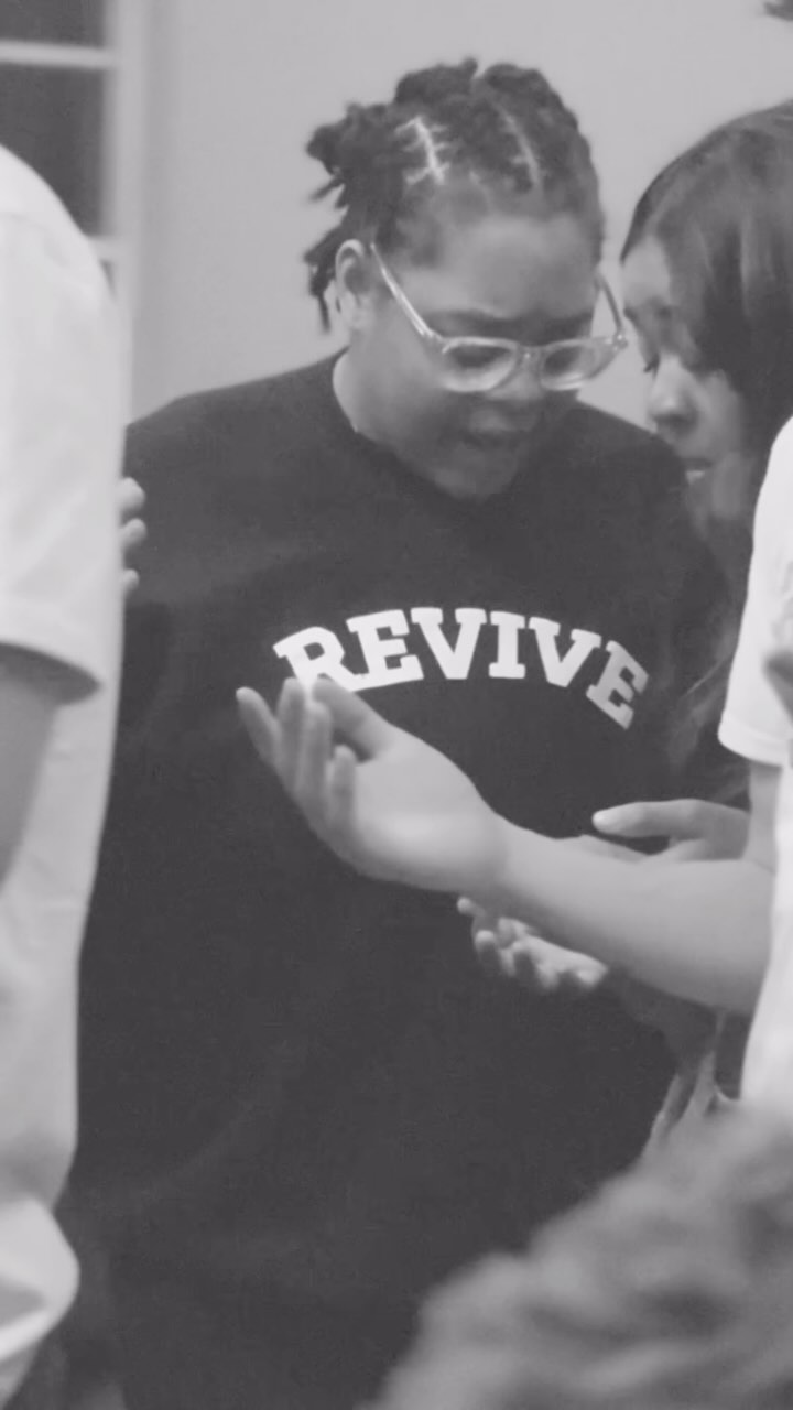 A glimpse into our VT trip ministry time. Prayer changes everything🔥