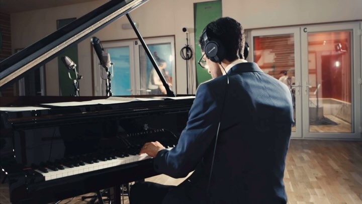 In the studio for my upcoming record “The Man I Love”. Album out May 9th. Next single out March 28th! Thanks to @joefarnsworthdrums and Jeremy Brown for their master musicianship!
#jazztrio #painotrio #georgegershwin