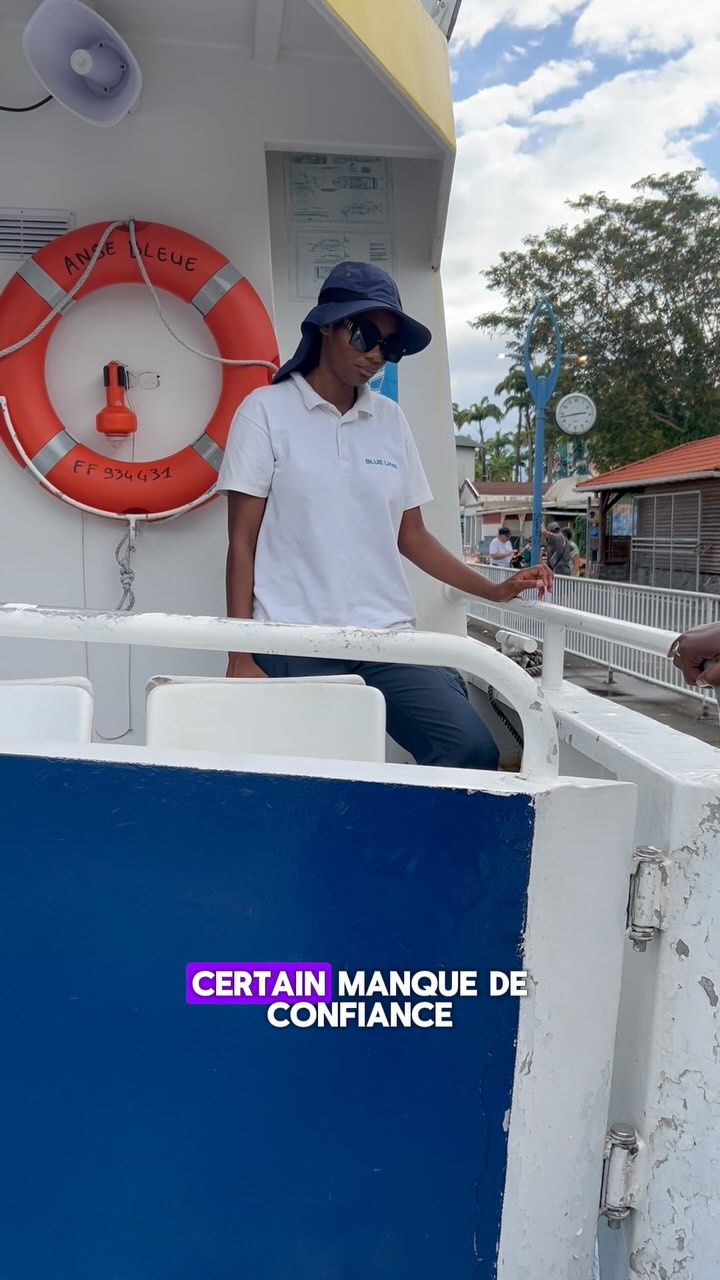 Chez BLUE LINES, nous célébrons la force, l’audace et la détermination des femmes dans un secteur maritime souvent dominé par les hommes. À l’occasion du mois de mars, nous mettons chaque semaine à l’honneur une femme exceptionnelle de notre équipe.
Aujourd’hui, place à la chef mécano BORNE ! 💙 Elle a su se forger un parcours impressionnant dans un domaine technique et exigeant, où son expertise et sa rigueur font d’elle une véritable référence. Sa passion pour la mécanique et son esprit d’équipe inspirent chacun d’entre nous à repousser les limites.
Merci, chef mécano BORNE, de prouver que rien n’est impossible quand on y met tout son cœur et sa détermination ! 👏
#FemmesDeMer #ÉgalitéDesSexes #BLUElines #DiversitéDansLeTransportMaritime #InspirationFéminine #PousséesParLaPassion