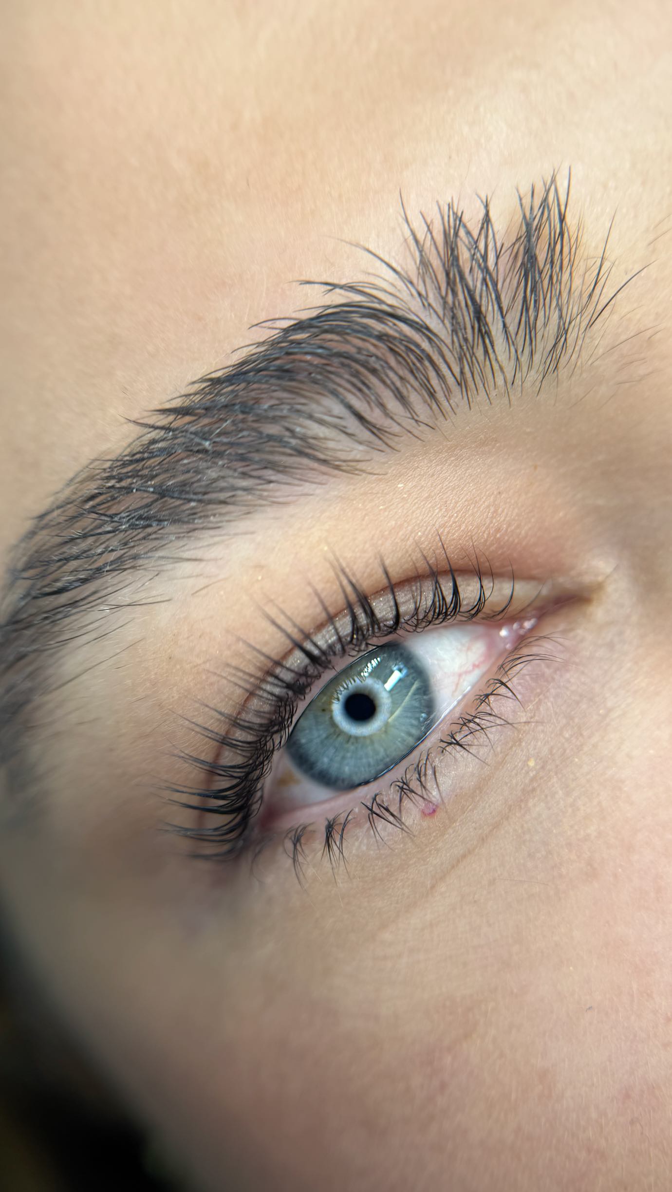 Wake up pretty, stay natural❤️🔥
#LashLamination #LashLift #LashBotox #BrowLamination #BrowLift #BrowGoals #EyebrowLamination #EyebrowLift #NaturalLashes #LashGoals #BeautyTrends #NoMascaraNeeded #EffortlessBeauty #PrettyEyes#amsterdam #amstelveen