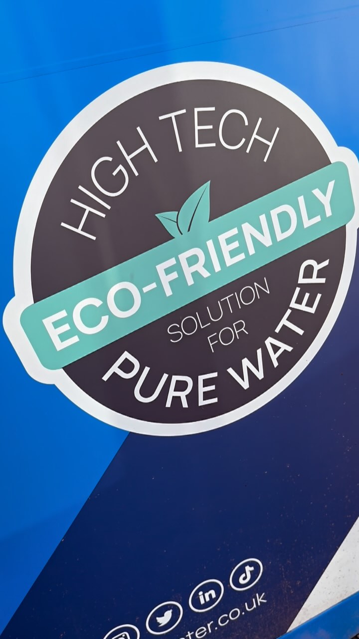 Using spotlesswater makes a massive difference to the quality of my cleaning. I don’t have to worry so much about water marks that get etched in to paintwork and can damage the car. Using spotlesswater ensures that I can carry out a safe and efficient work. #spotless #spotlesswateruk #ᴄᴀʀᴅᴇᴛᴀɪʟɪɴɢ