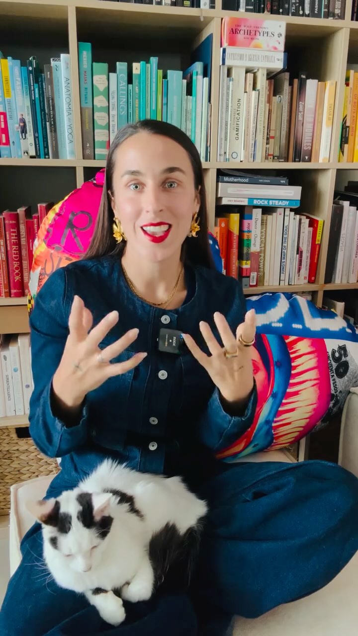 While looking back on the past 10 years of my life—and diving deep into the identity playground—I found myself asking:
What are the cultural frameworks that shape how we understand who we are?
How much of our identity is built through what we consume?
And is there something more transcendent that can guide us toward becoming a fuller version of ourselves?
In a world of fleeting trends and ever-accelerating fashions, we’re constantly invited to reinvent ourselves. But… is that all there is?
Could there be something deeper—something beyond the surface—that invites us to create rather than just consume who we are?
I reflect on these questions in this video, referencing my latest column for @perfilcom on collage, identity, and postmodernity.
#IdentityInFlux #CulturalReflections #PostmodernThought #CollageAsMethod #ToCreateIsToBecome #Reflexiones #FashionAndPhilosophy #ConsciousCreativity #AnabellaBergero #CreativeHealing #SlowIdentity #TrendsVsTruth