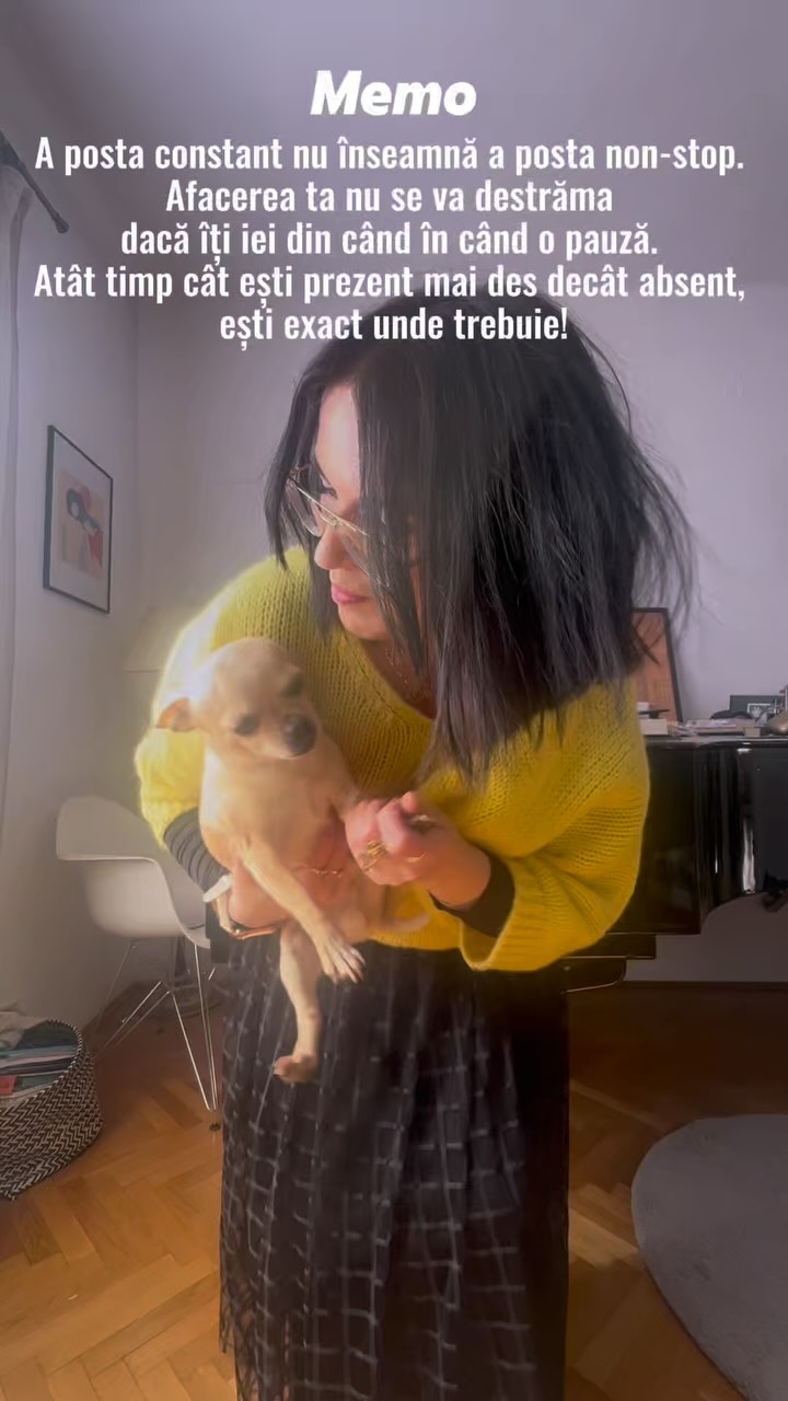 👇
❤️ Dacă ai nevoie de acest reminder!
1️⃣ Consistența nu înseamnă să fii NON-STOP prezent(ă).
E OK să iei pauze. E OK să nu postezi zilnic. Important e să fii constant(ă) în ansamblu, nu să te epuizezi încercând să fii peste tot, tot timpul. Dacă afacerea ta se clatină doar pentru că iei o pauză, problema e în strategie, nu în ritmul tău.
2️⃣ Alege un ritm de marketing care să îți VINĂ BINE.
Dacă încerci să copiezi un stil care nu ți se potrivește, o să te simți copleșit(ă) și o să renunți mai repede decât ai început. Ce funcționează pentru alții nu e neapărat ce funcționează pentru tine – și asta e perfect OK. Creșterea lentă, dar sustenabilă, e mai sănătoasă decât sprinturile care te ard rapid.
3️⃣ Nu transforma „consistența” în religie.
Da, e important să fii prezent(ă), dar nu oricum. Să fii constant(ă) fără direcție nu ajută la nimic. Consecvența fără strategie = timp irosit.
#bussinessonline #womanprenuer #onlinebusinesss #women #savvybusinesswomen #wifiwealth #mommypreneur #internetmarketingtips