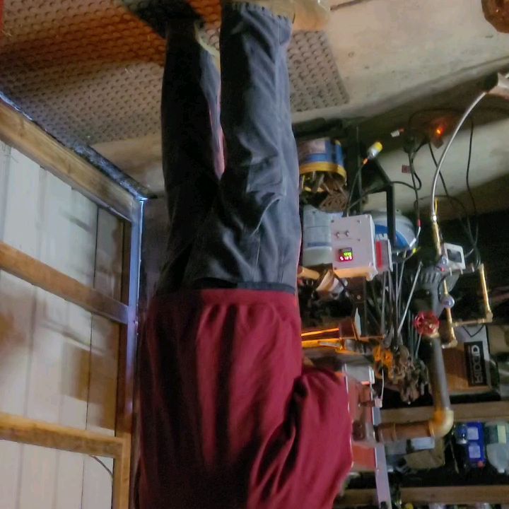 Marine working on a billet of Damascus with the @coalironworks 12 ton. Always a great time teaching & spending time with our #veterans