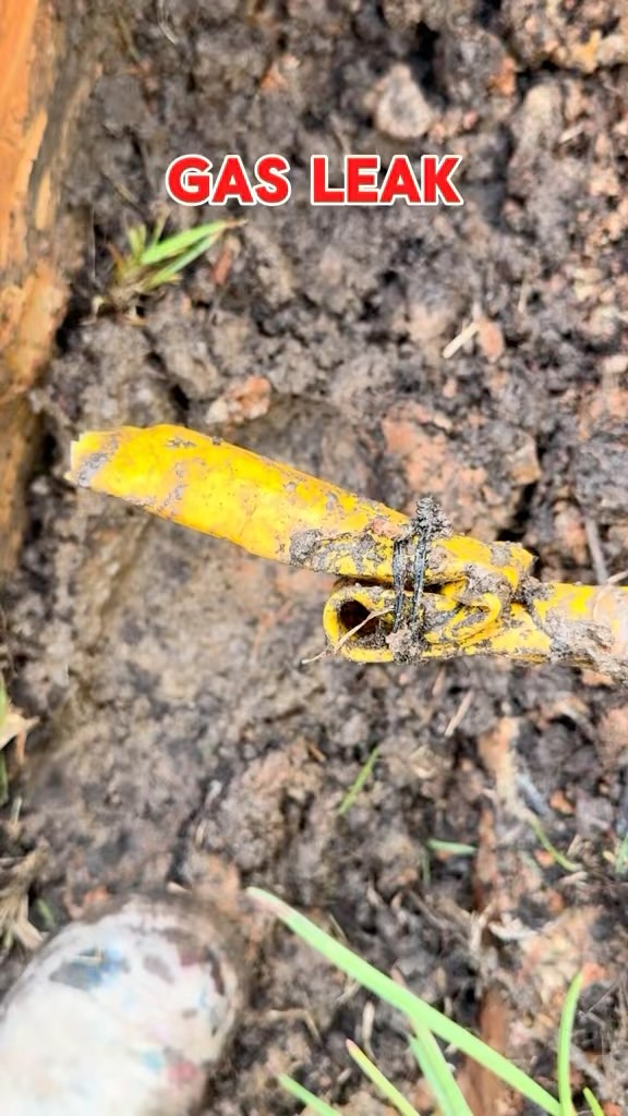 GAS LEAK #ngoplumbing