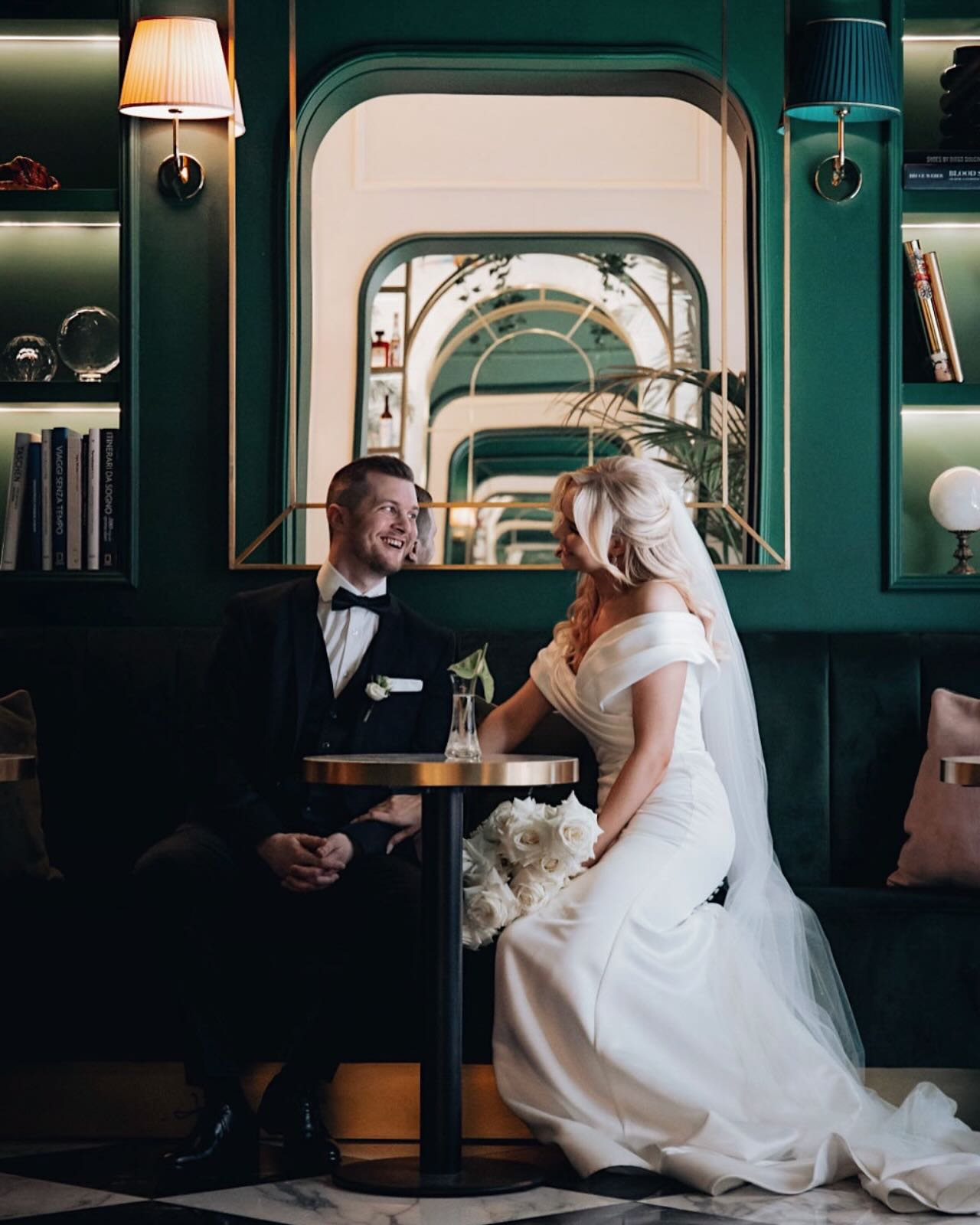 På ett ljuvligt hotell i Italien 🇮🇹
#weddinginitaly #weddingphotographer #bröllopsfotograf