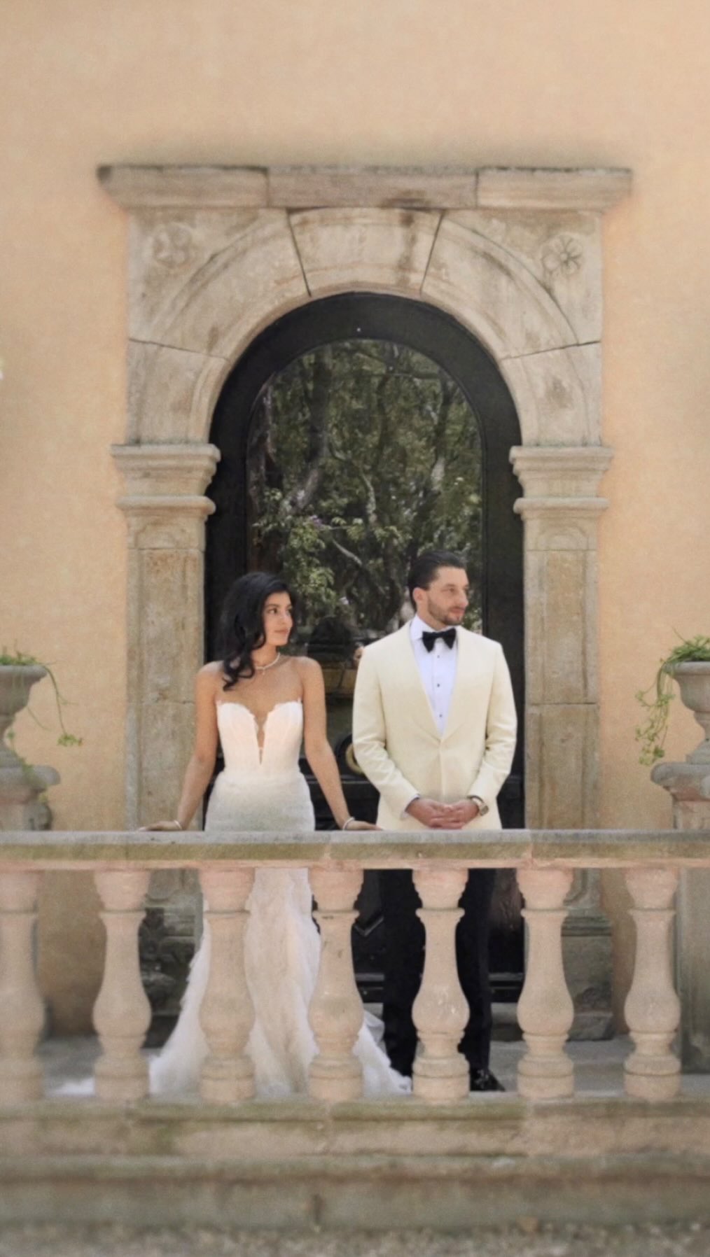 Kim | Evan wedding highlights.
Wp: @luceroalvarezplanner
Venue @lunaescondida.venue
Photo @reginamalo.photo
Camera @leonardovazcano
#weddingfilm #sanmigueldeallende
#bodassanmigueldeallende #weddingssanmigueldeallende #lunaescondida