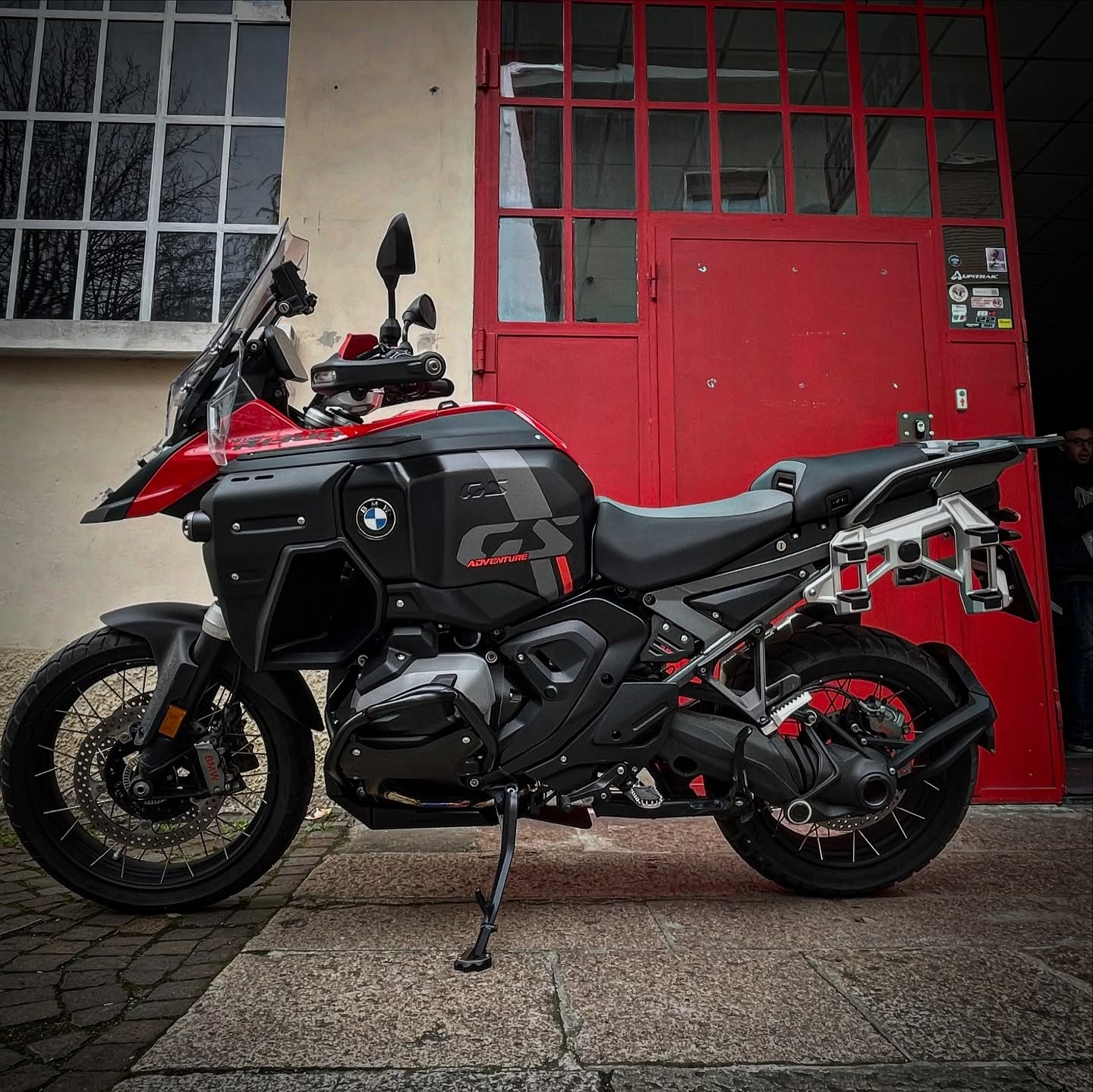 BMW r1300gs ADV project 🔥🔥😎
*
by kry-o
#kryomoto #kryodesign #wemakeitspecial #makelifearide #garageventisette #bmwmotorrad